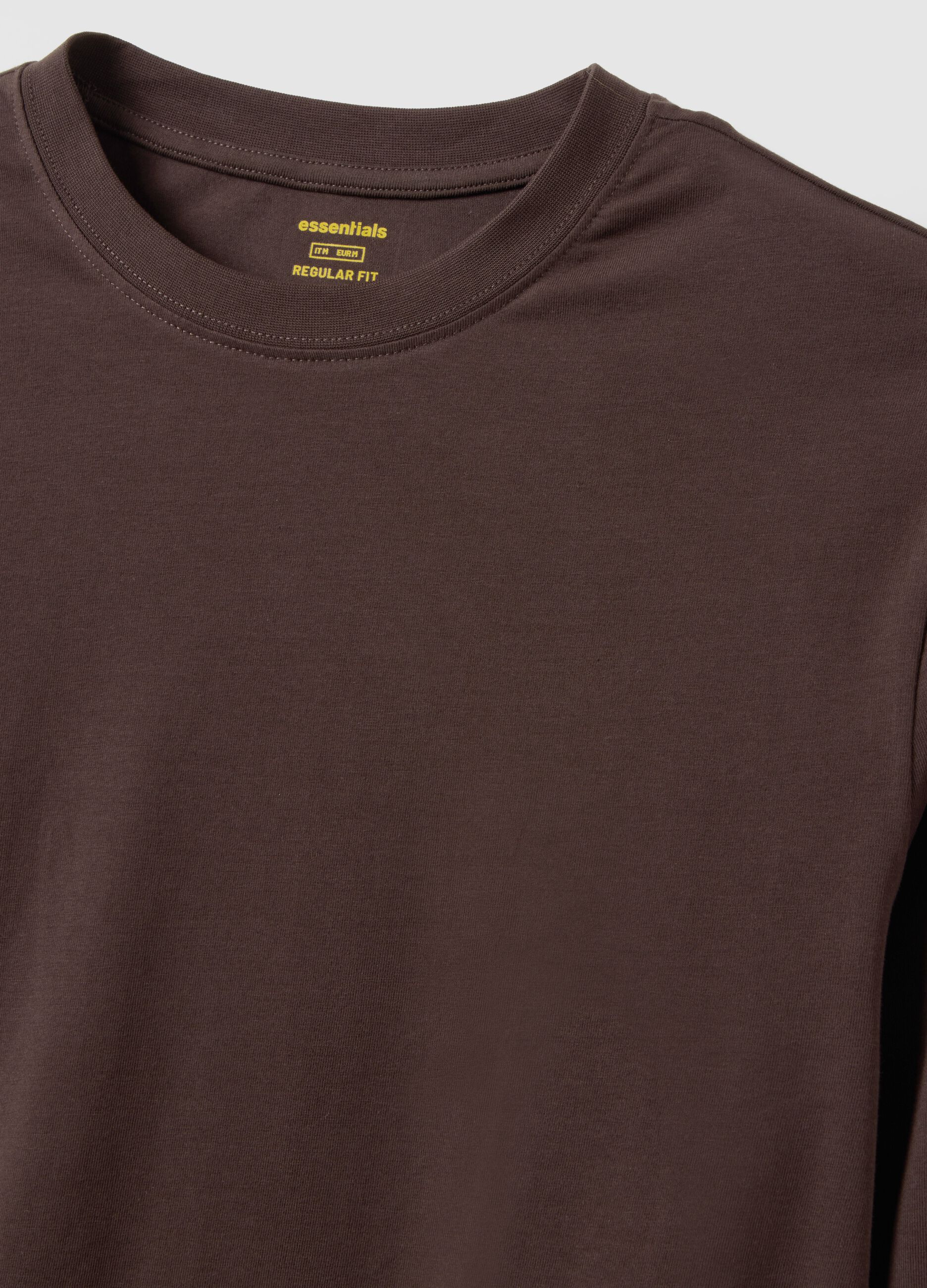 T-shirt marrone a maniche lunghe in cotone elasticizzato regular fit