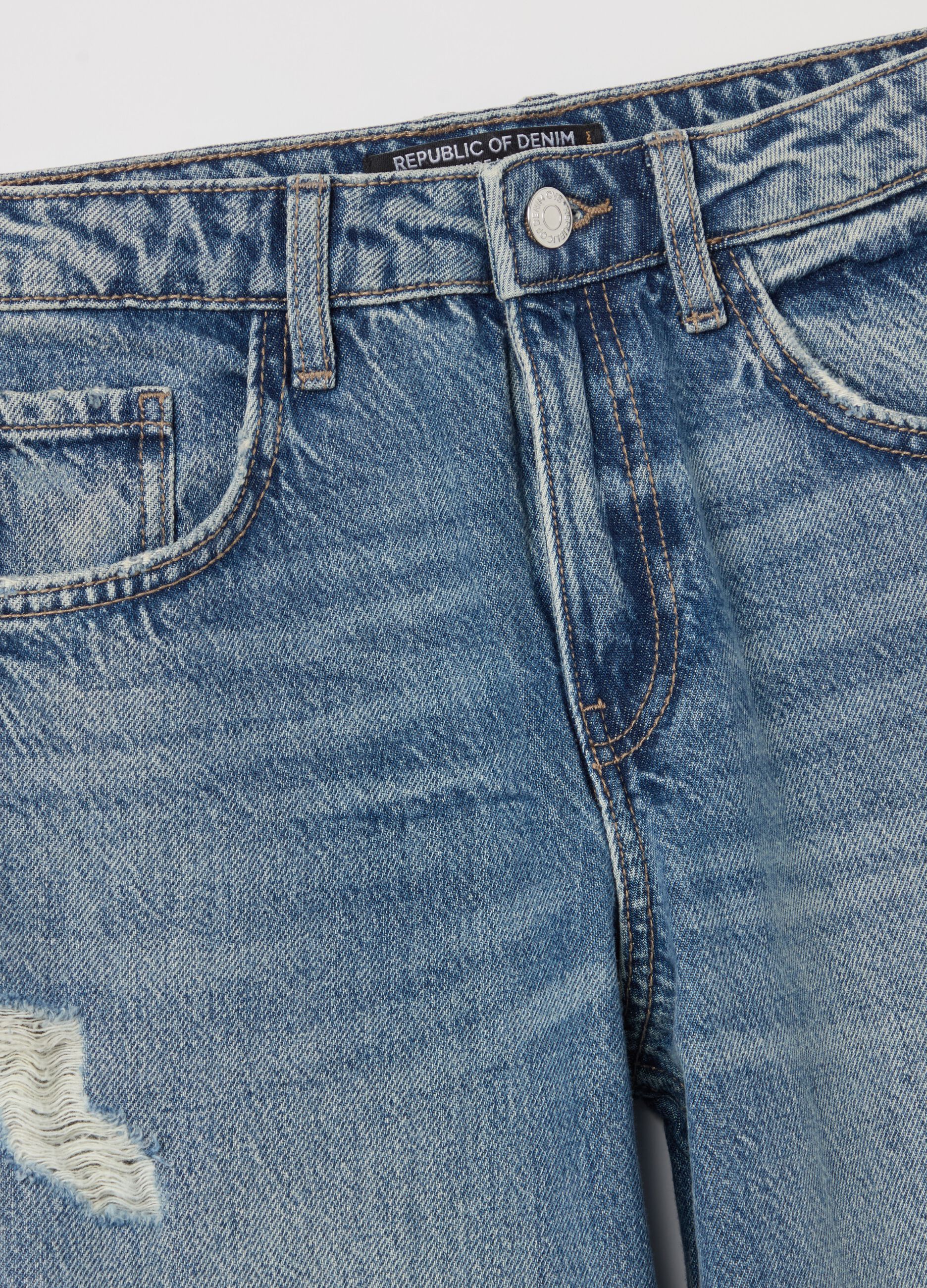 Jeans a gamba larga