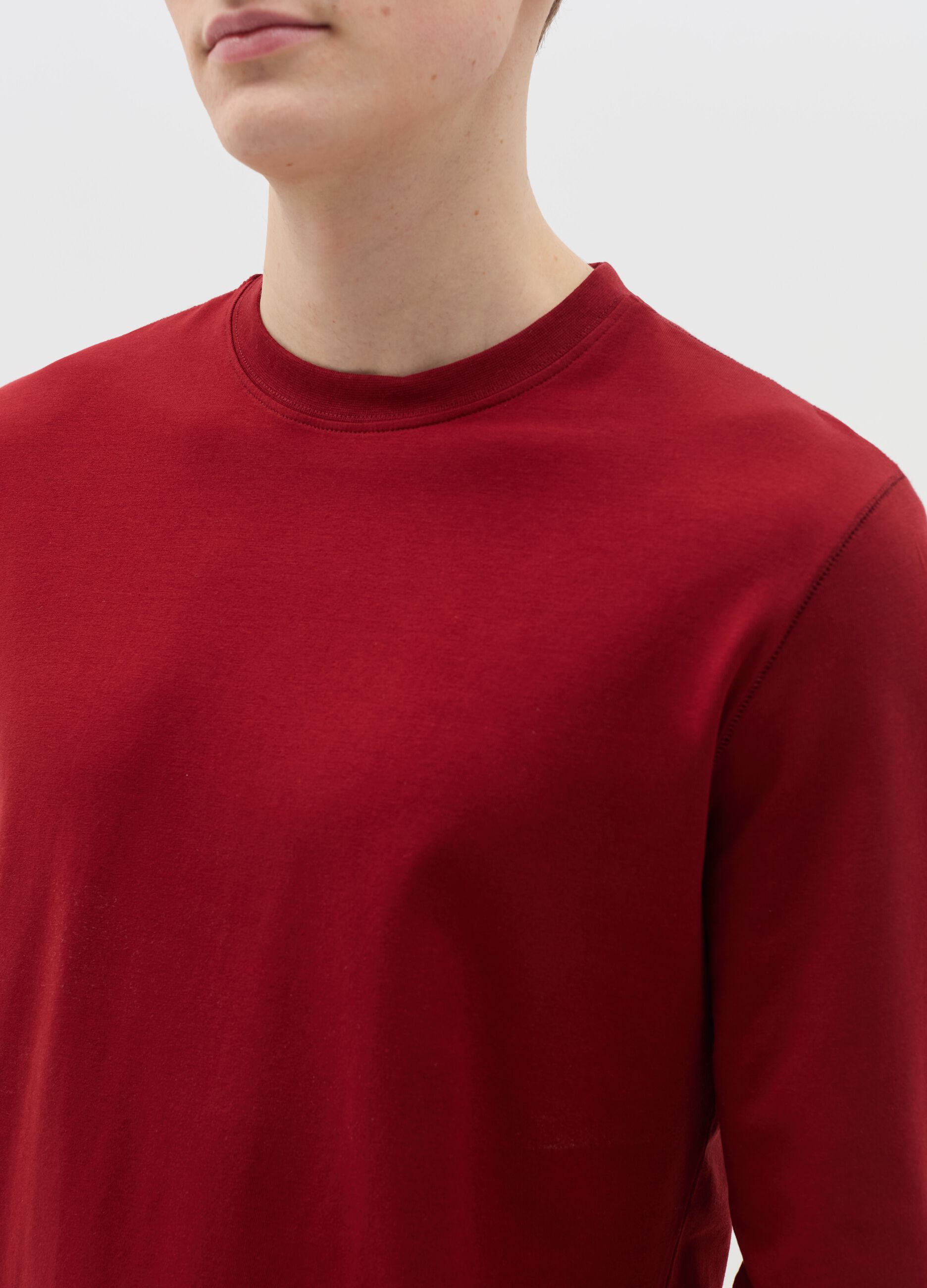 T-shirt a maniche lunghe in cotone stretch