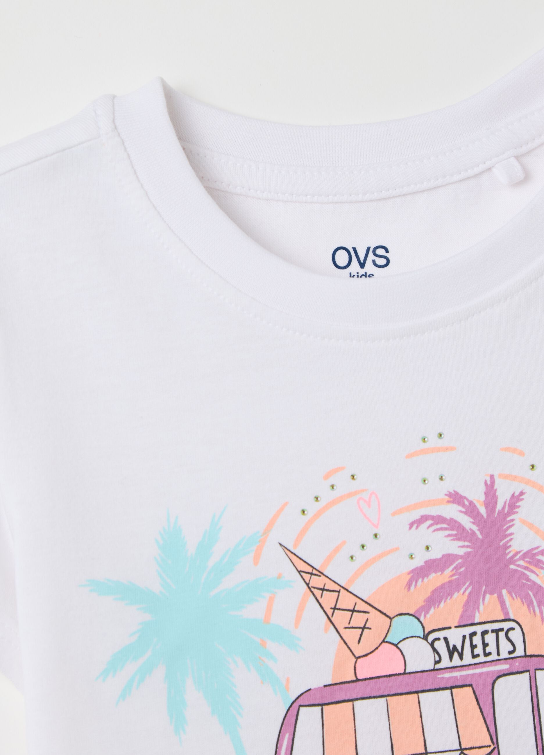 White cotton T-shirt with print