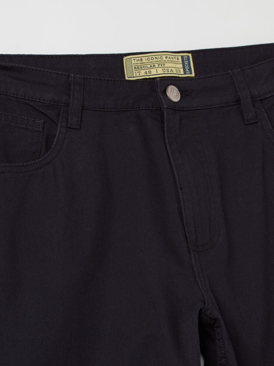 Regular-fit trousers with five pockets_5