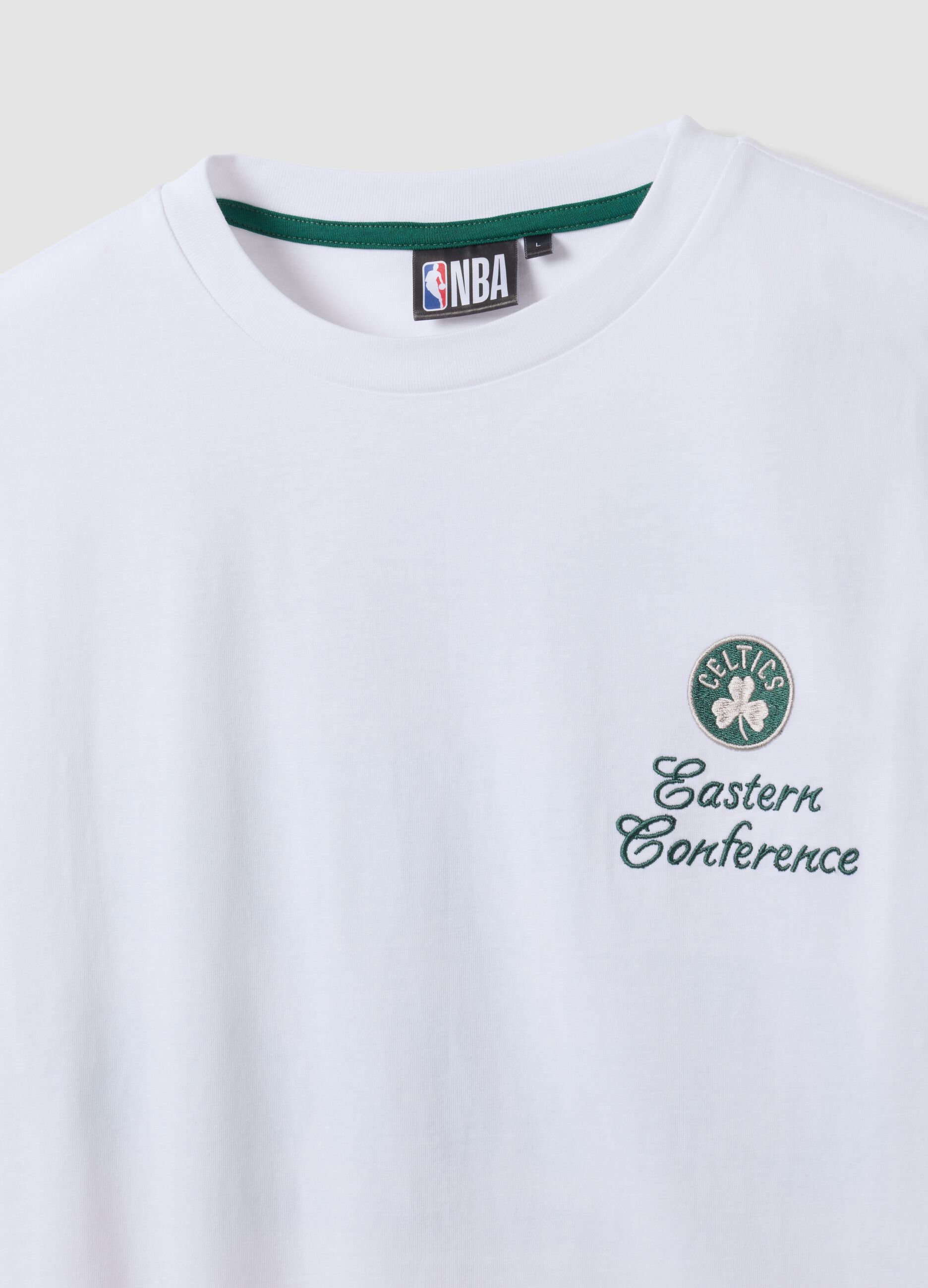 White pure cotton T-shirt with Celtics print