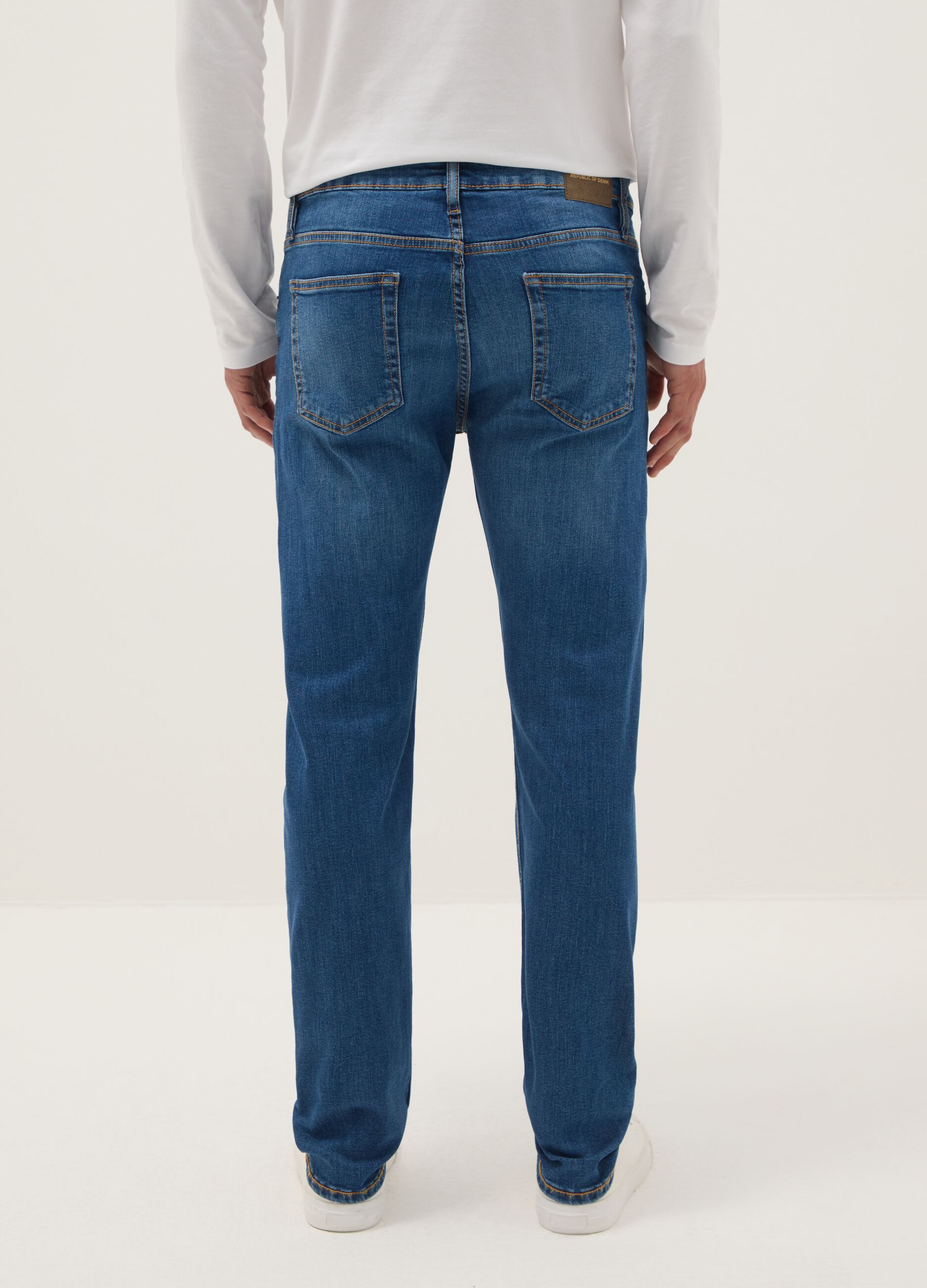 Slim fit blue stretch cotton jeans with five pockets