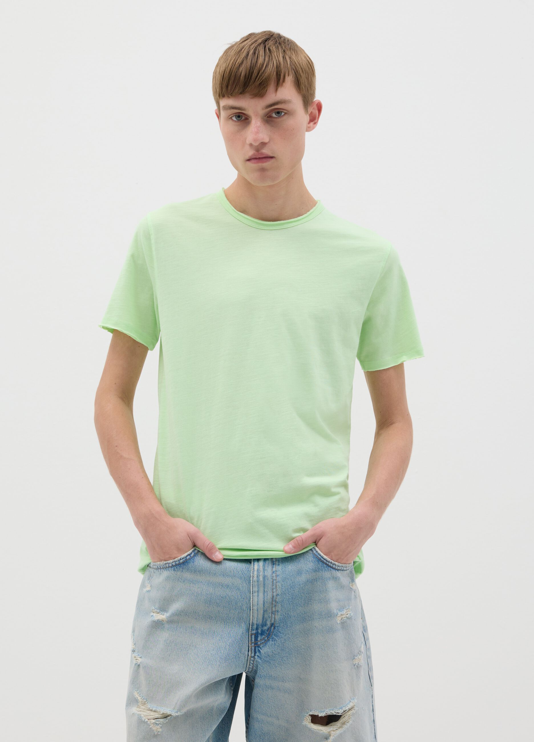 Cotton T-shirt with round neck