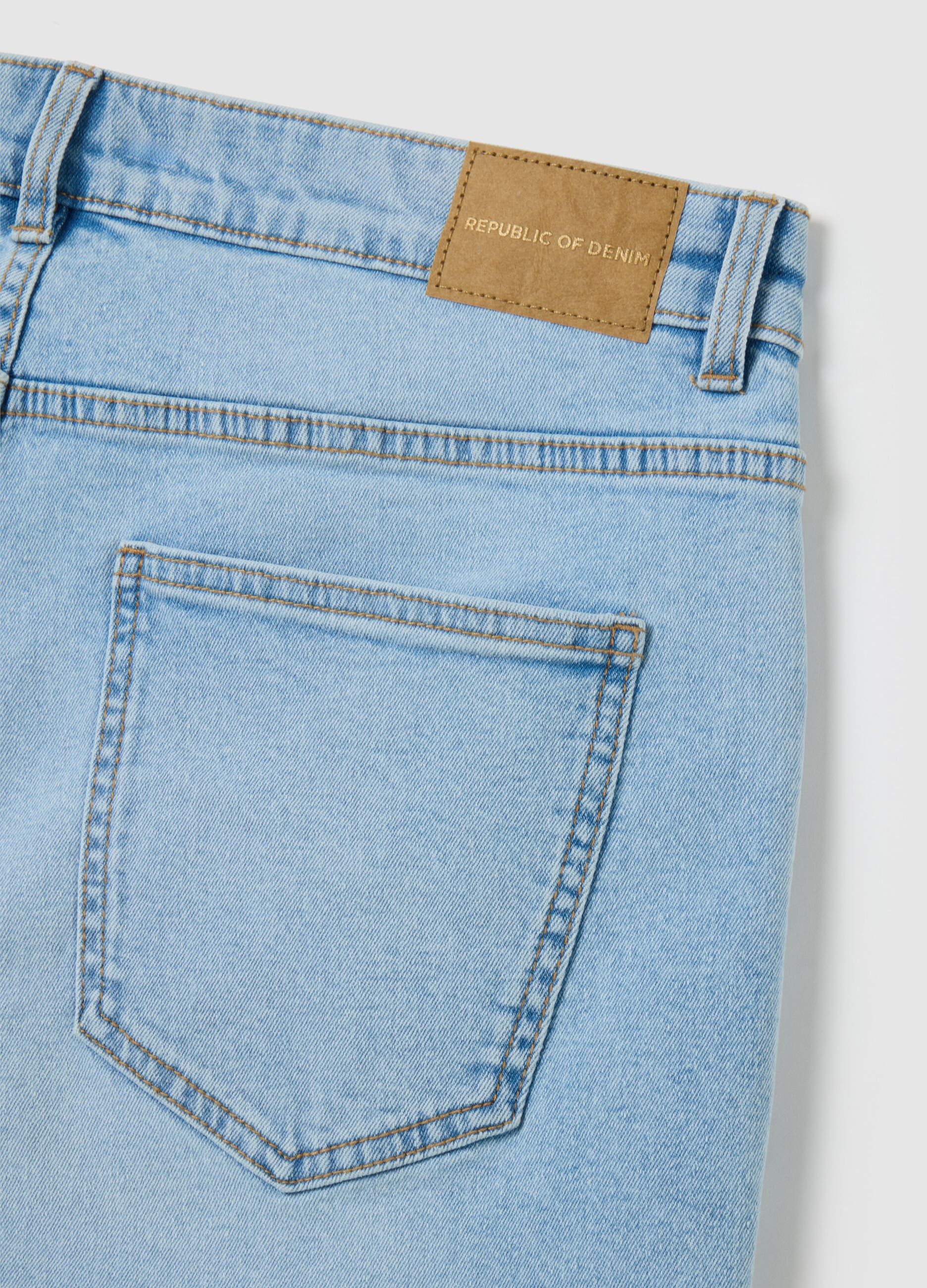 Men's Slim Fit Blue Denim Bermuda Shorts