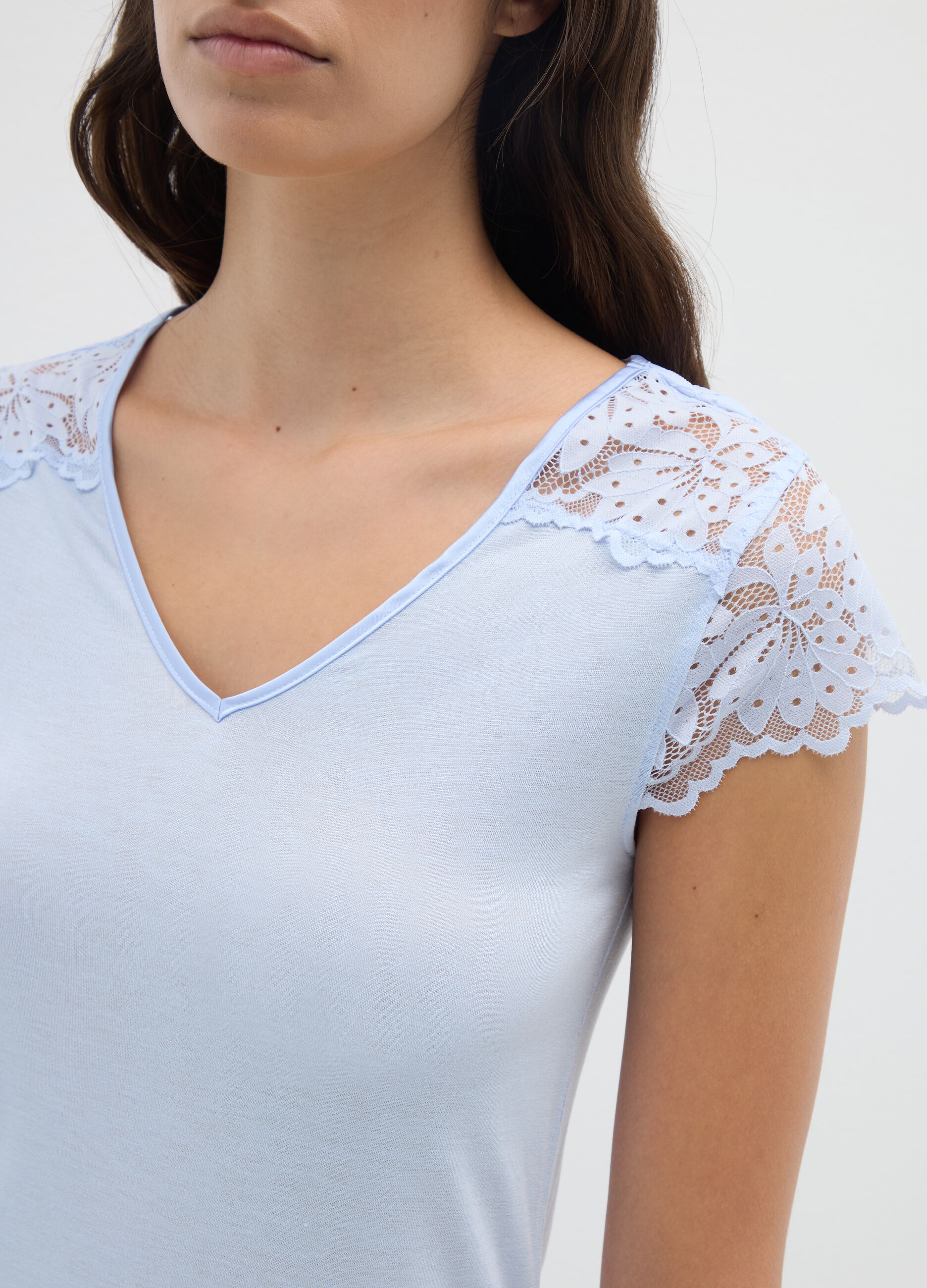 Camicia da notte azzurra in pura viscosa