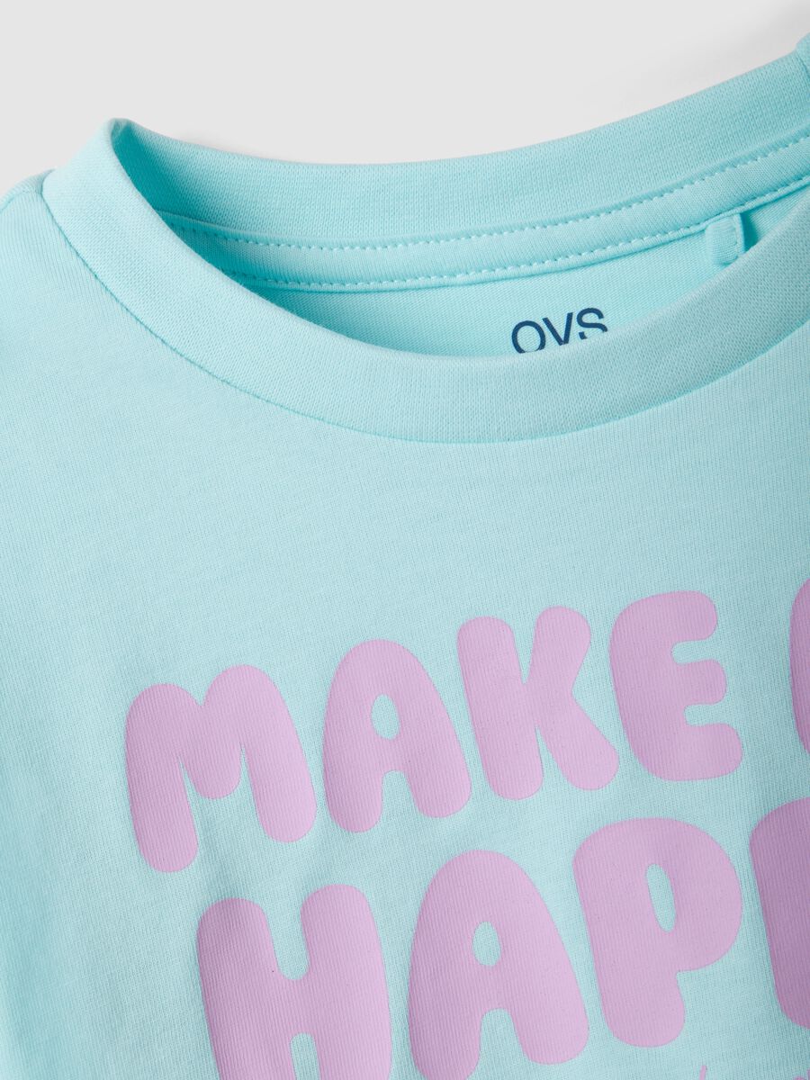 T-shirt in puro cotone azzurra da bambina boxy fit con scritta_2