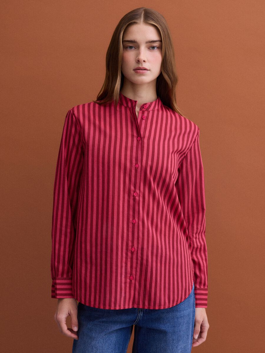 Camicia rossa in puro cotone a righe con collo alla coreana regular fit_0