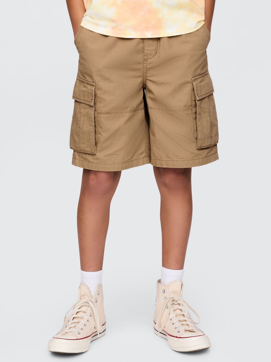 Khaki cargo Bermuda shorts_1