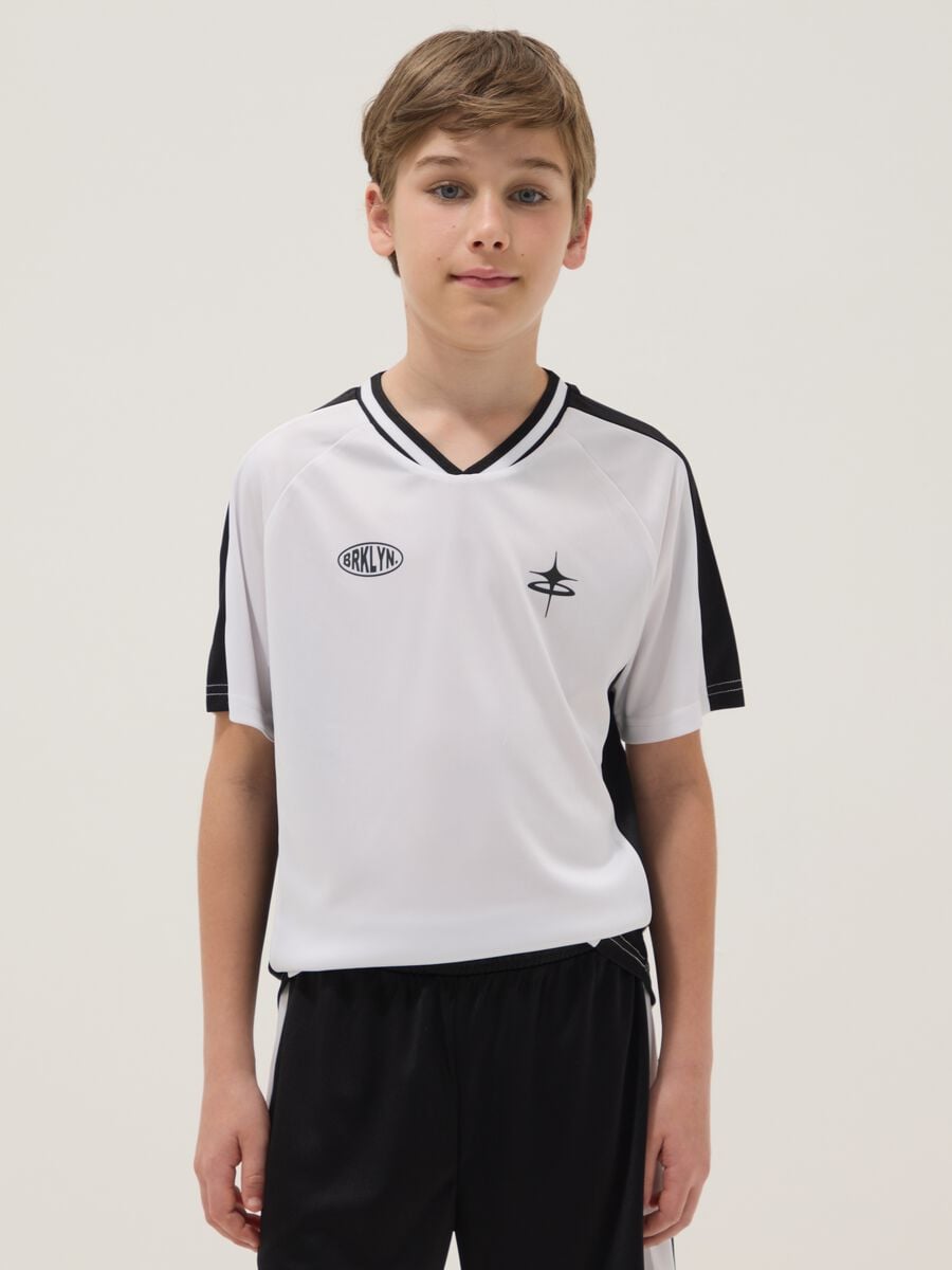 Black and white set with T-shirt and shorts_2