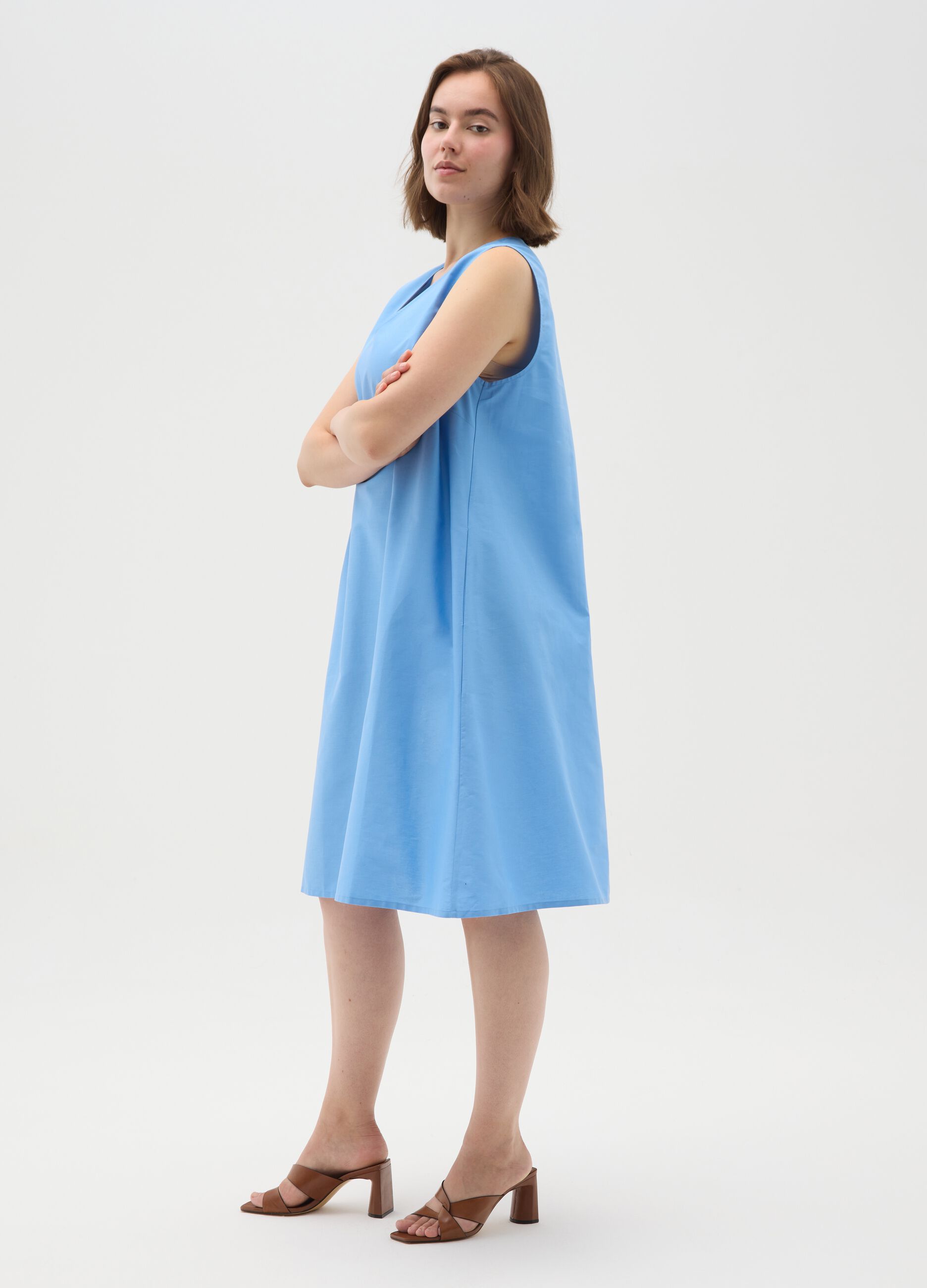 Women's sleeveless dress in pure blue cotton regular fit