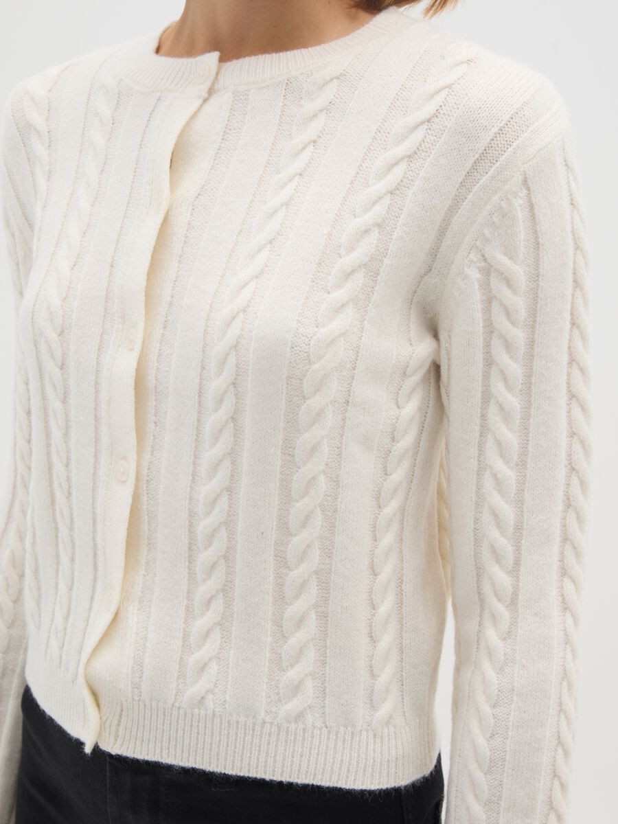 White regular fit cardigan with buttons_3