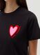 T-shirt with heart print_3