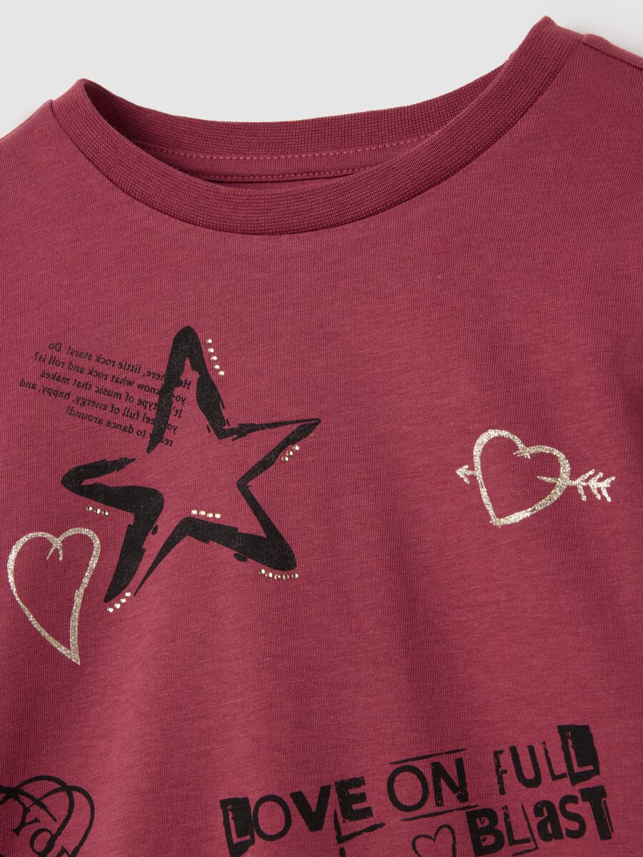 Girls' pure red cotton regular fit top with stars_2
