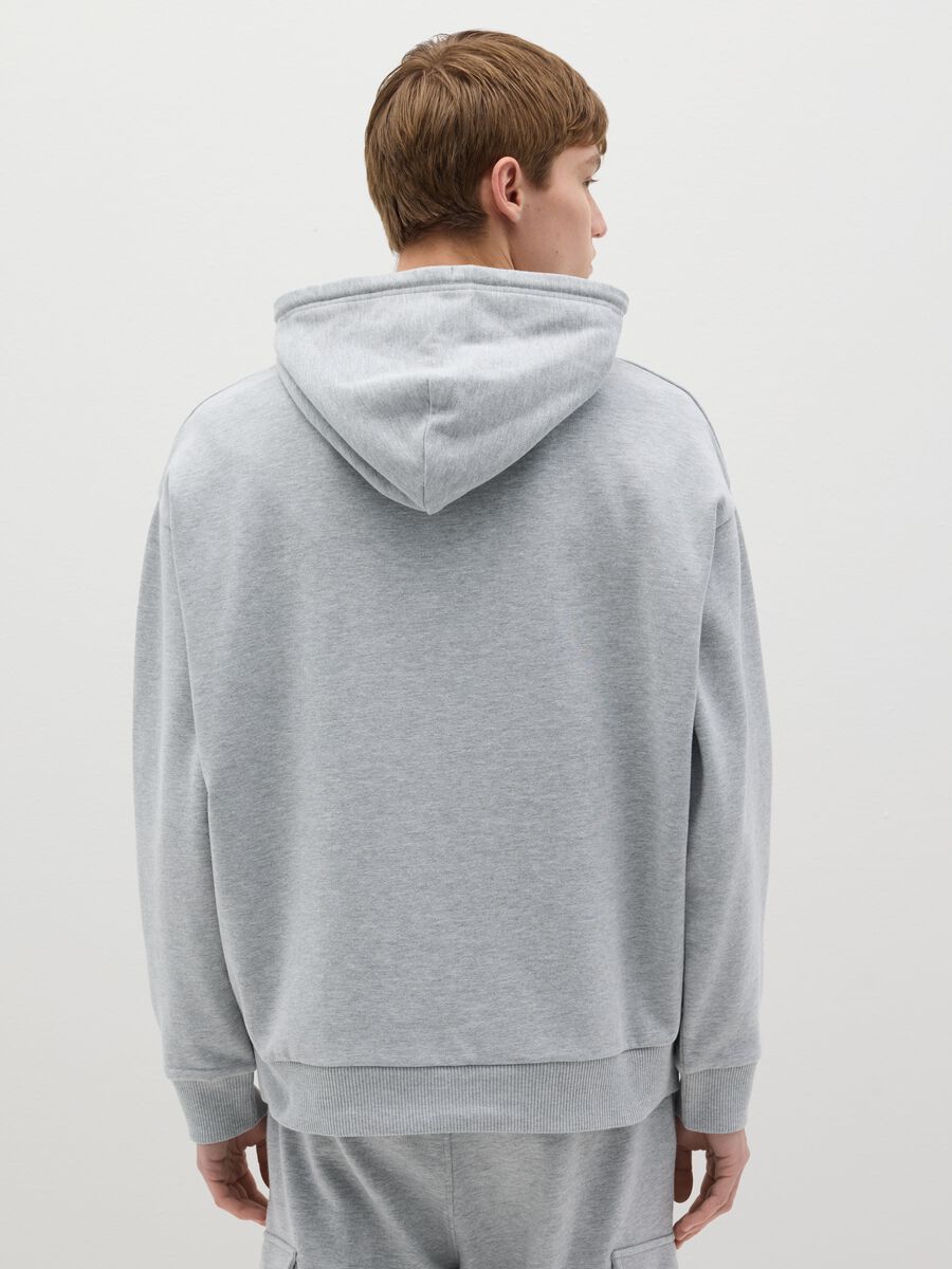 Over-fit sweatshirt in cotton with hood_3