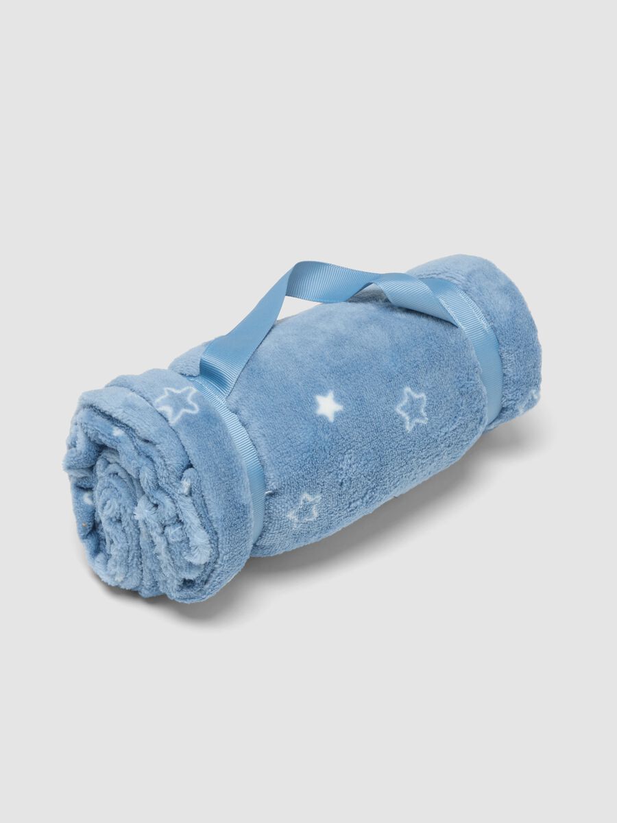 Copertina azzurra con stampa stelle per culla effetto pelliccia_0