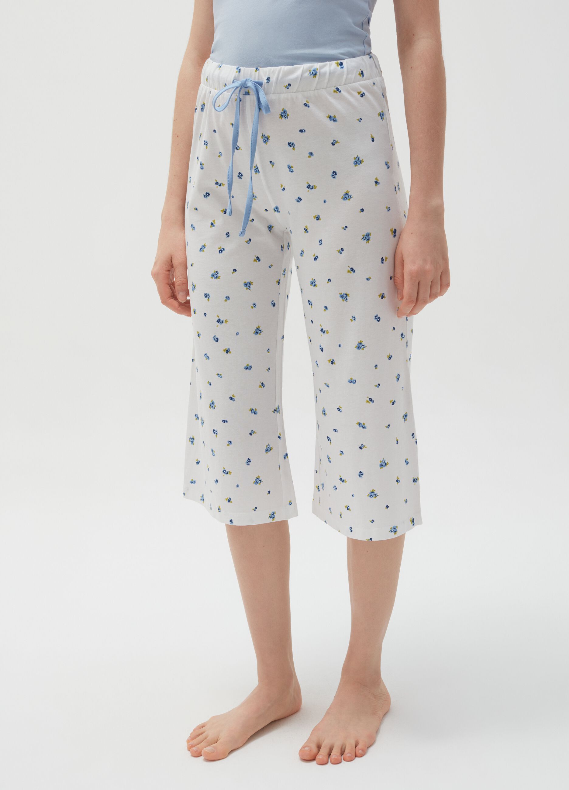 Three-quarter pyjama bottoms with ditsy print