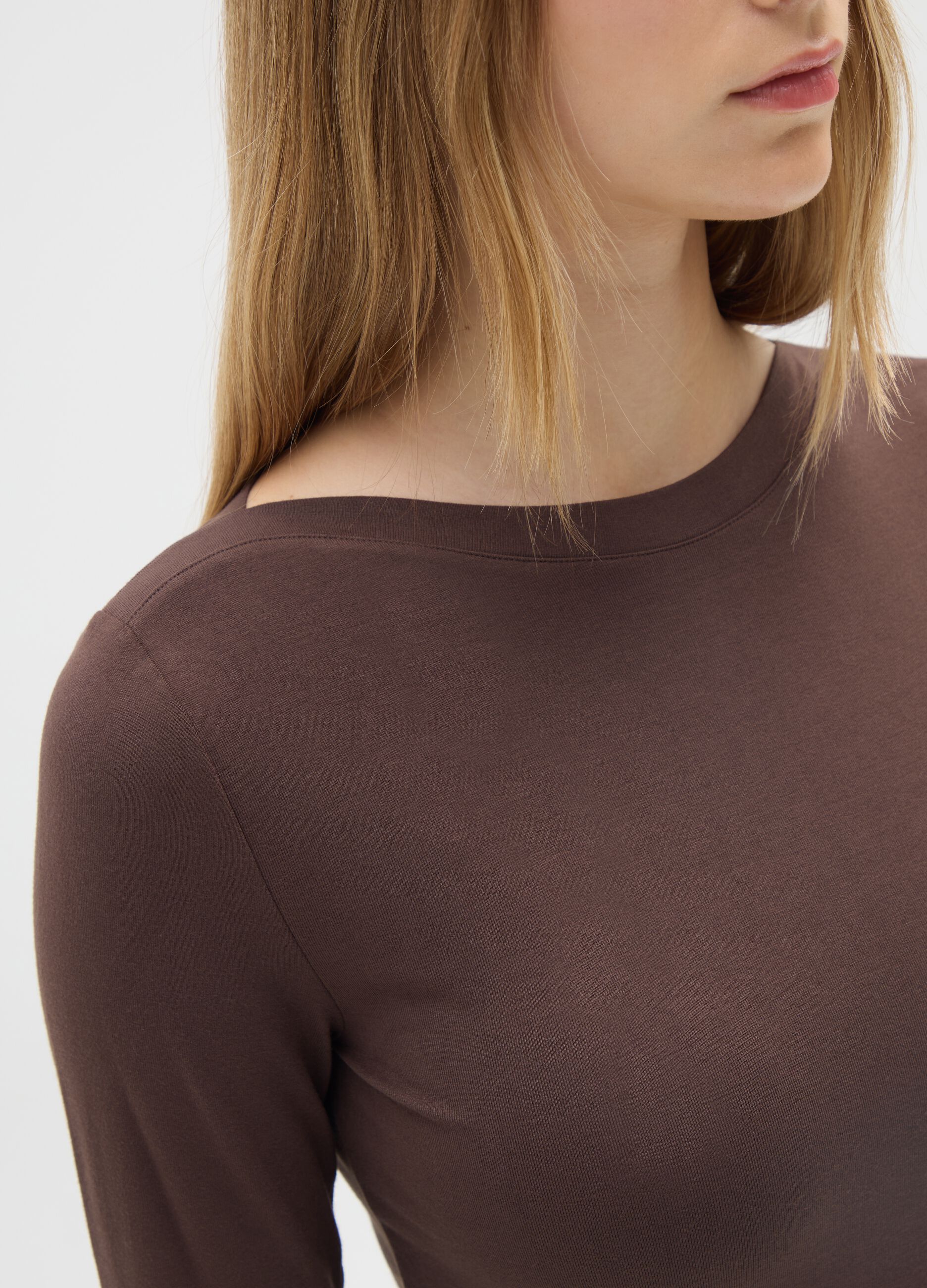 Brown stretch viscose T-shirt regular fit