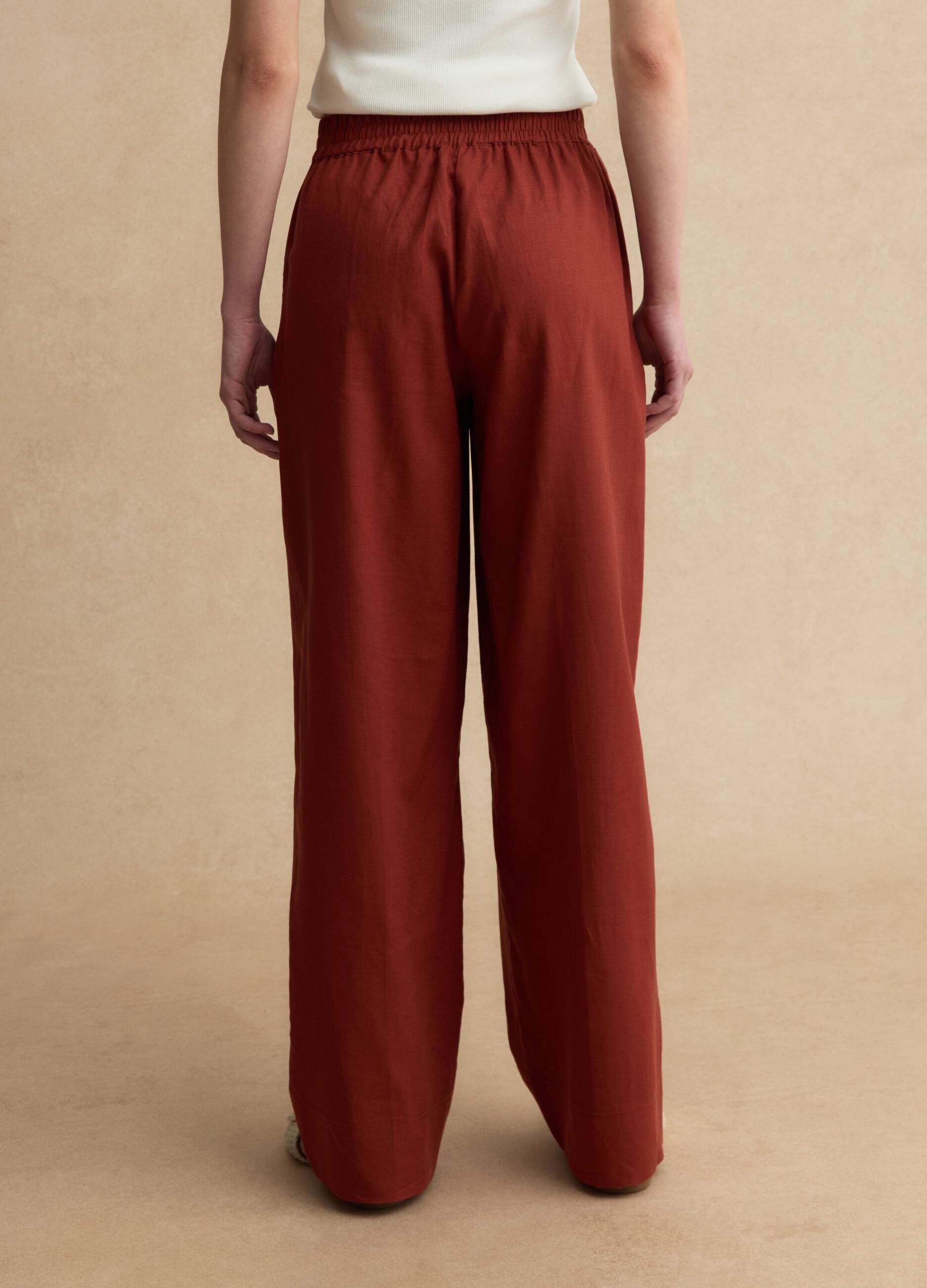 Red wide leg linen-viscose blend trousers