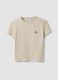 T-shirt crop beige in puro cotone a girocollo con stampa_3