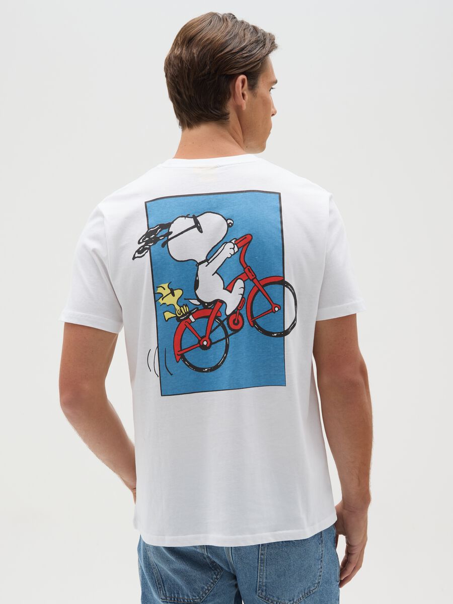 Men's pure cotton white T-shirt regular fit with Snoopy print_3