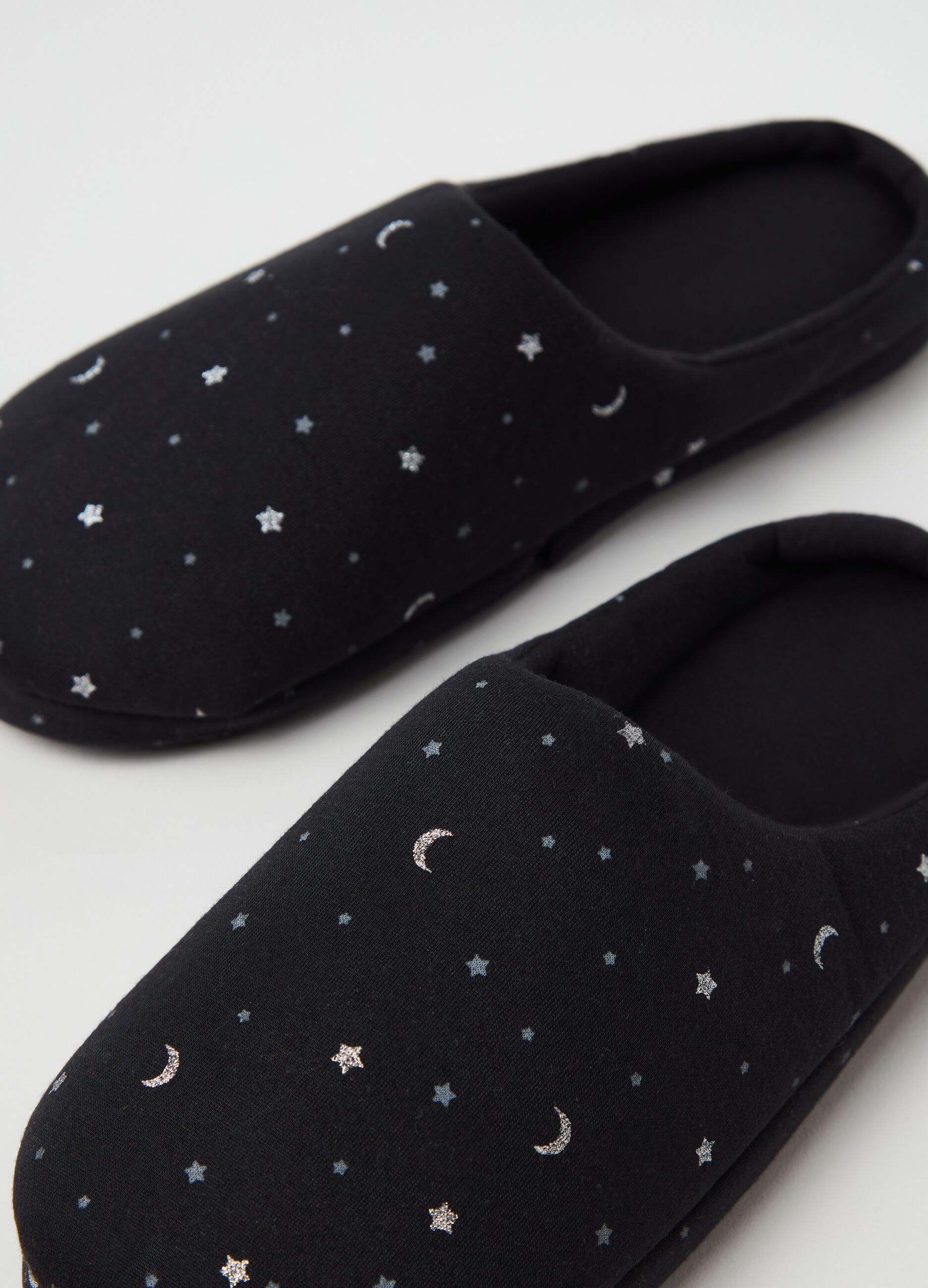 Pantofole con stampa luna e stelle_0