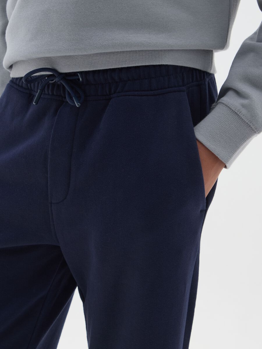 Pantaloni jogger blu da ragazzo in puro cotone vestibilità over_2