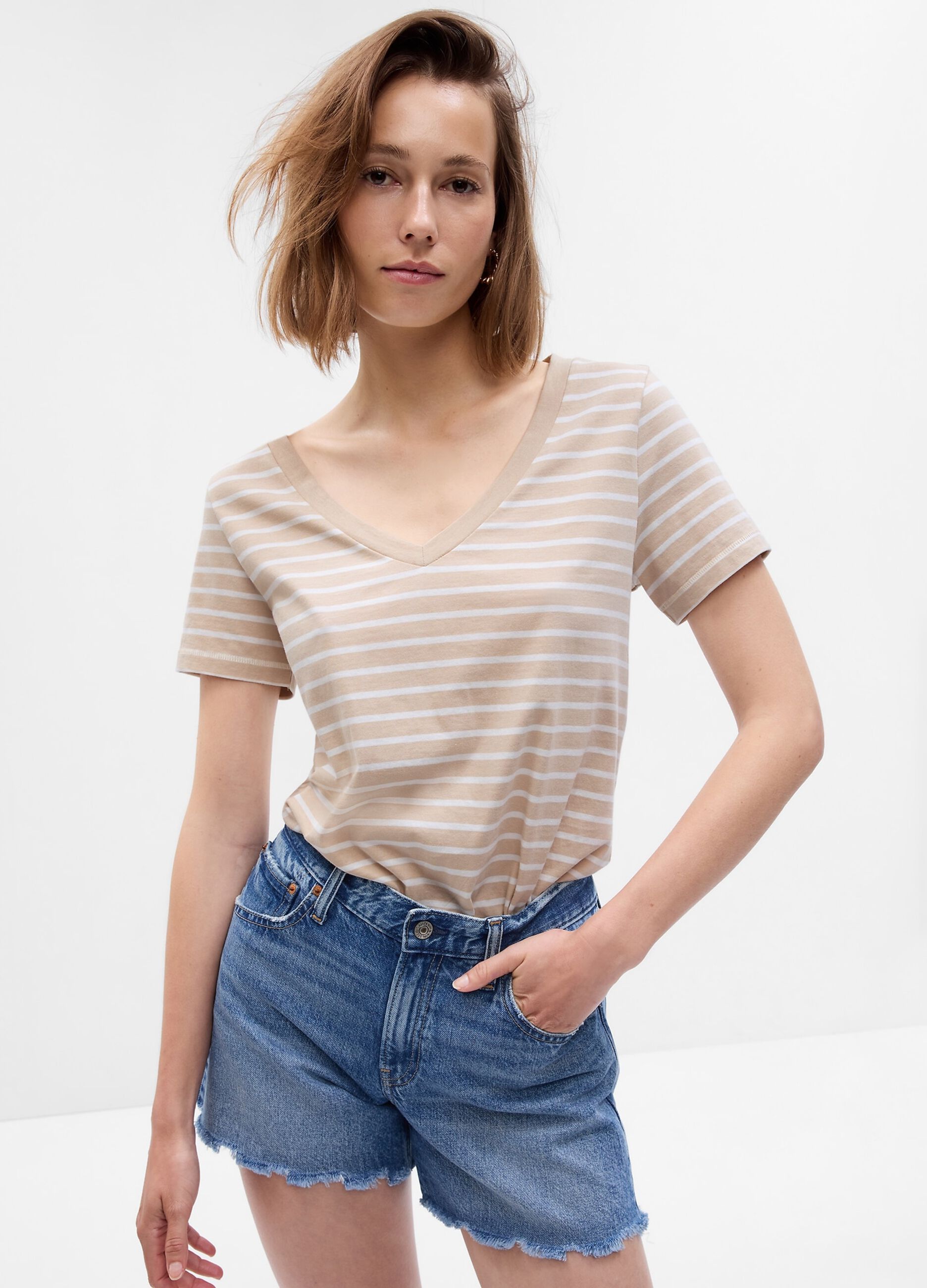 Ovs T-shirt in cotone bio a righe con scollo a V