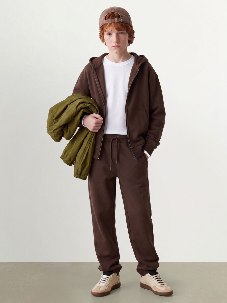 Brown organic cotton hoodie in relaxed fit_1