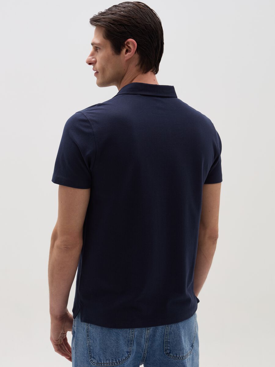 Solid colour piquet polo shirt_2