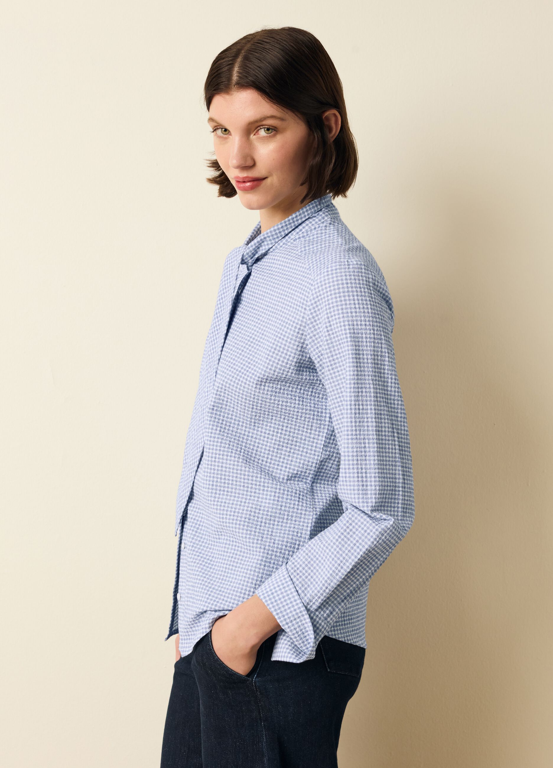 Blusa a quadretti con foulard