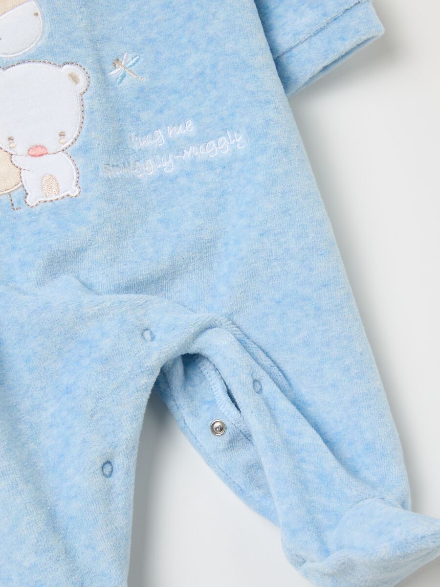 Velour onesie with feet and animals embroidery_2