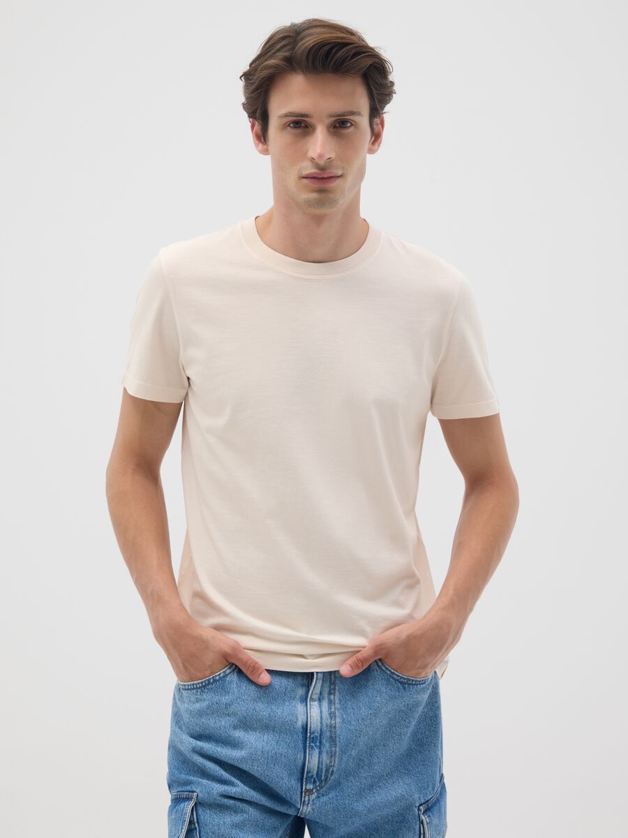 White pure cotton regular fit T-shirt_0