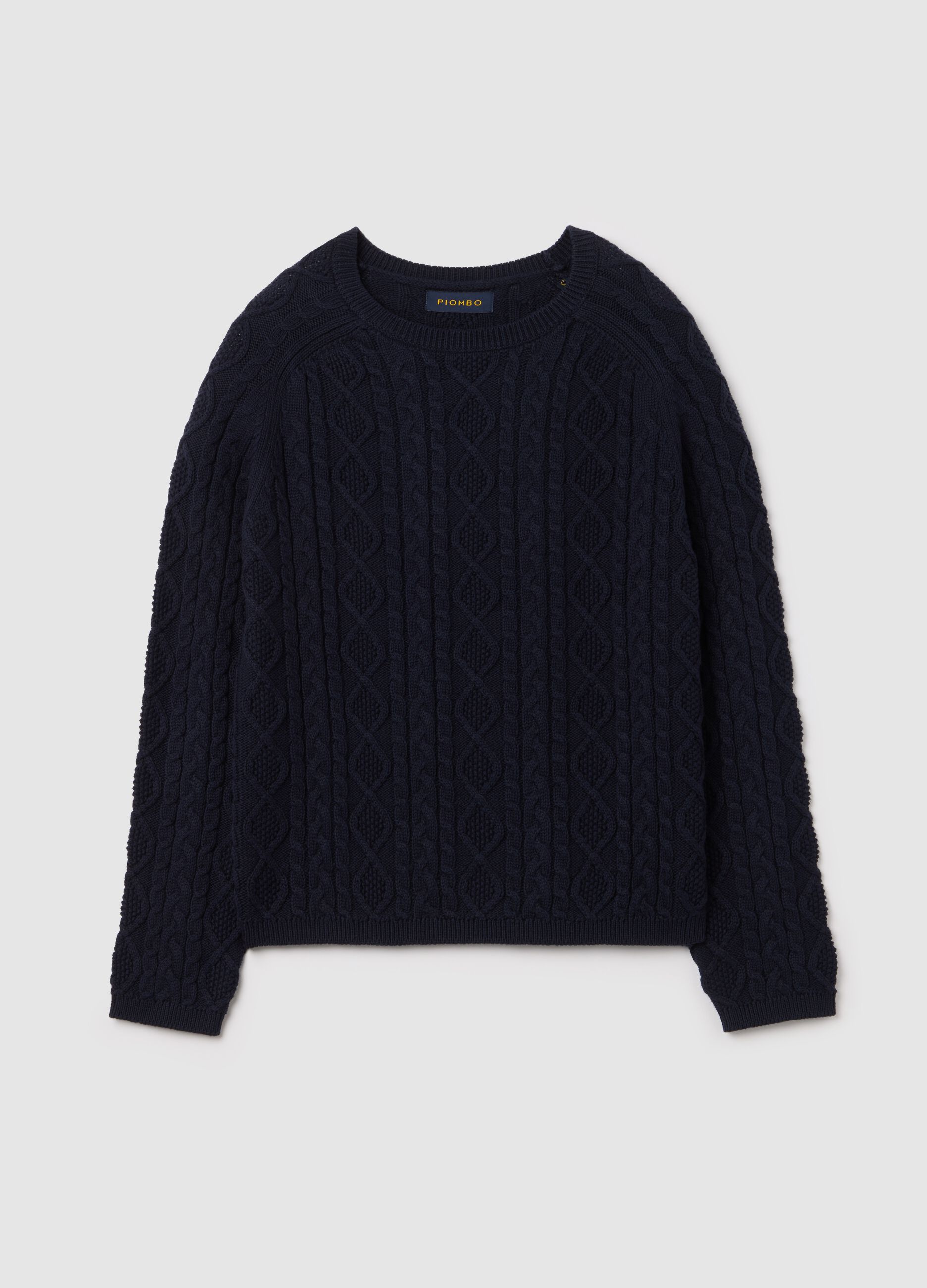 Cable-knit pullover with diamond motif