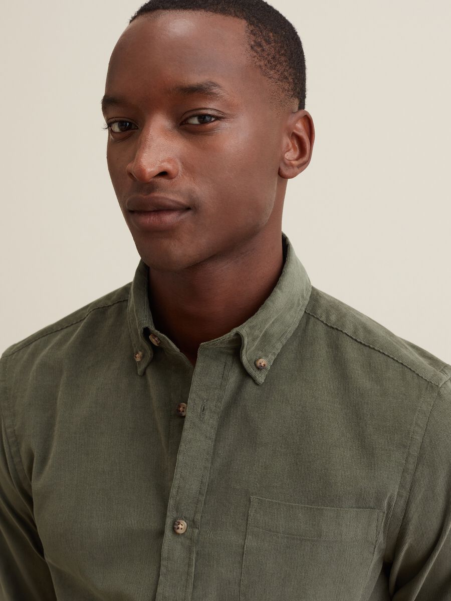 Camicia in corduroy con tasca_3
