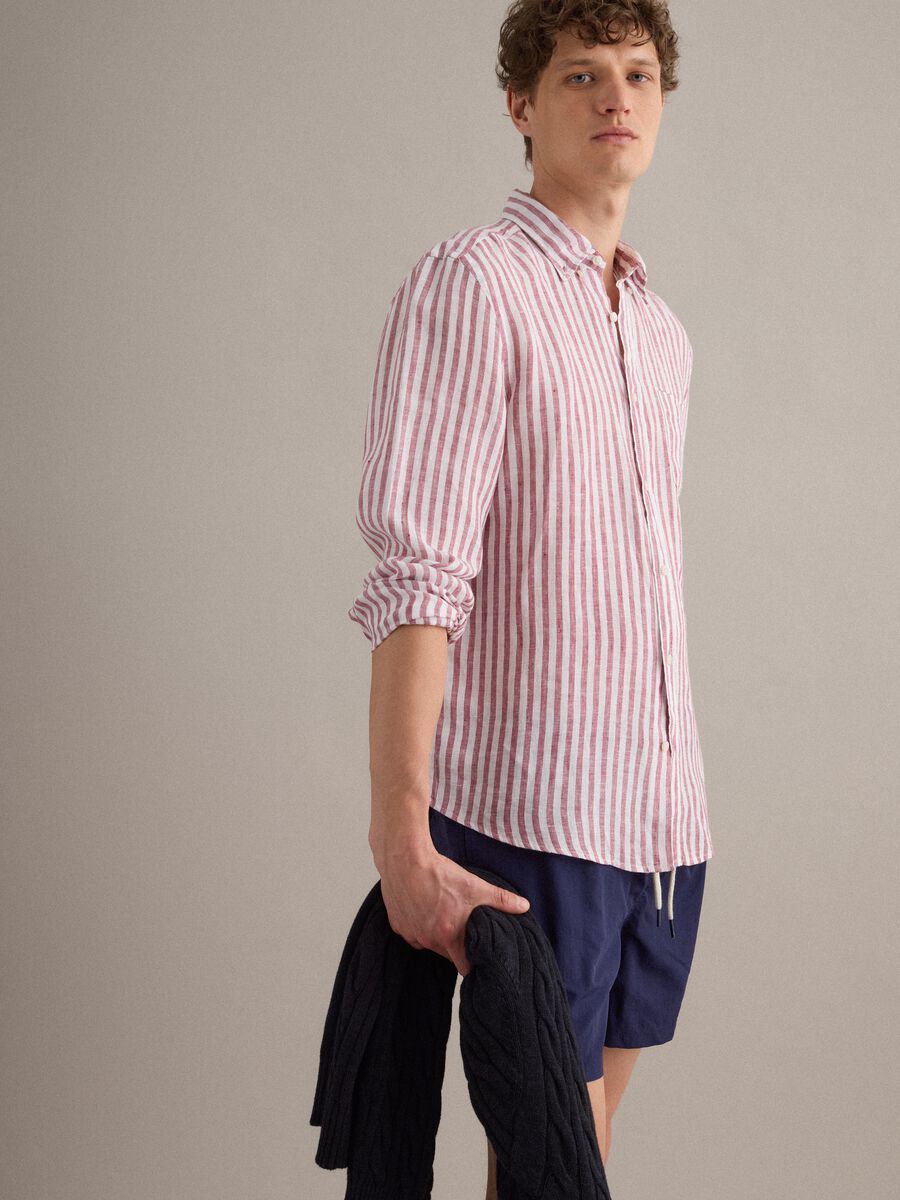 Boxer da mare blu con vita elasticizzata e coulisse_3