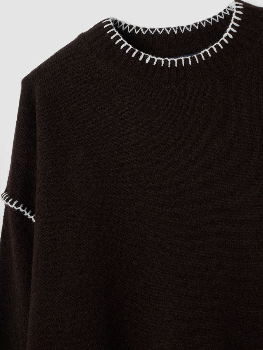 Brown stretch wool jumper with exposed seams, oversized fit_1
