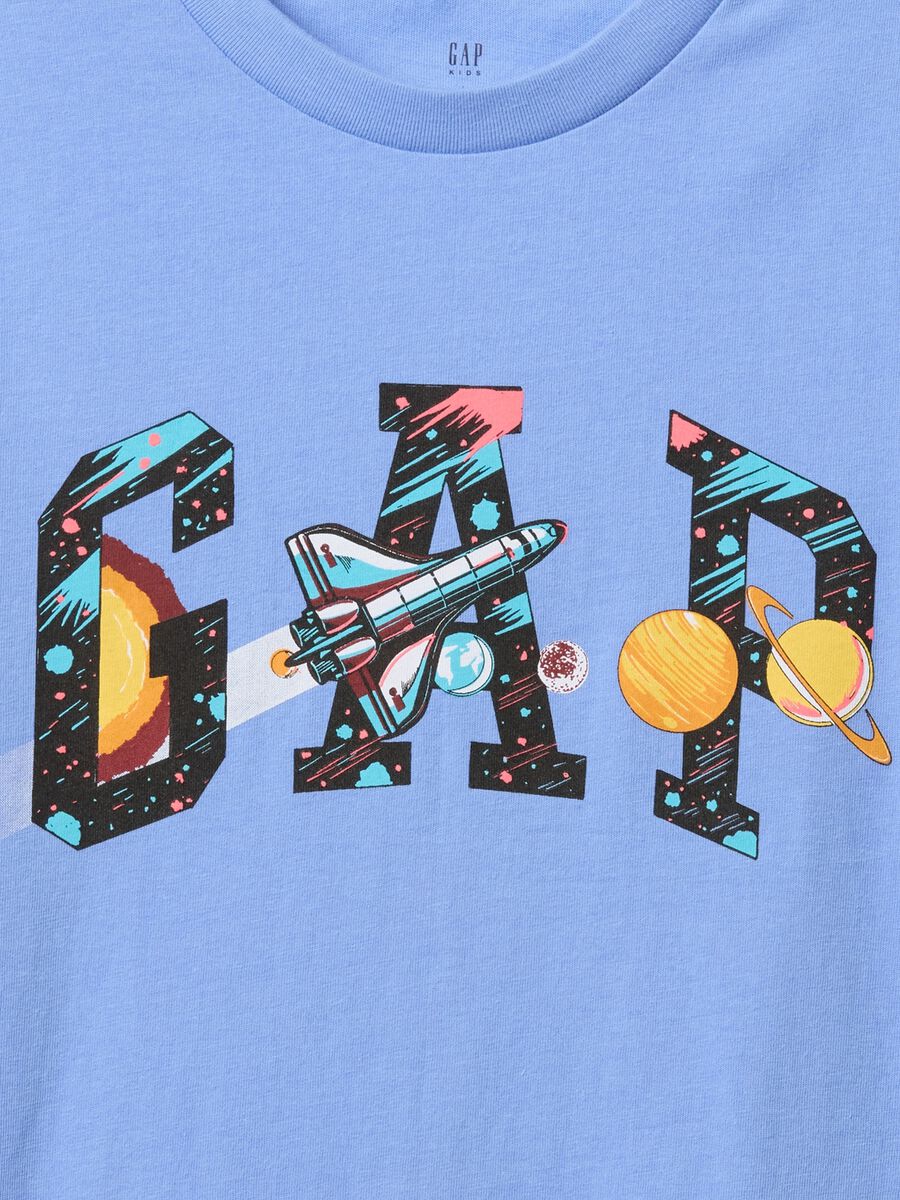 Blue T-shirt with GAP logo and astronaut_2