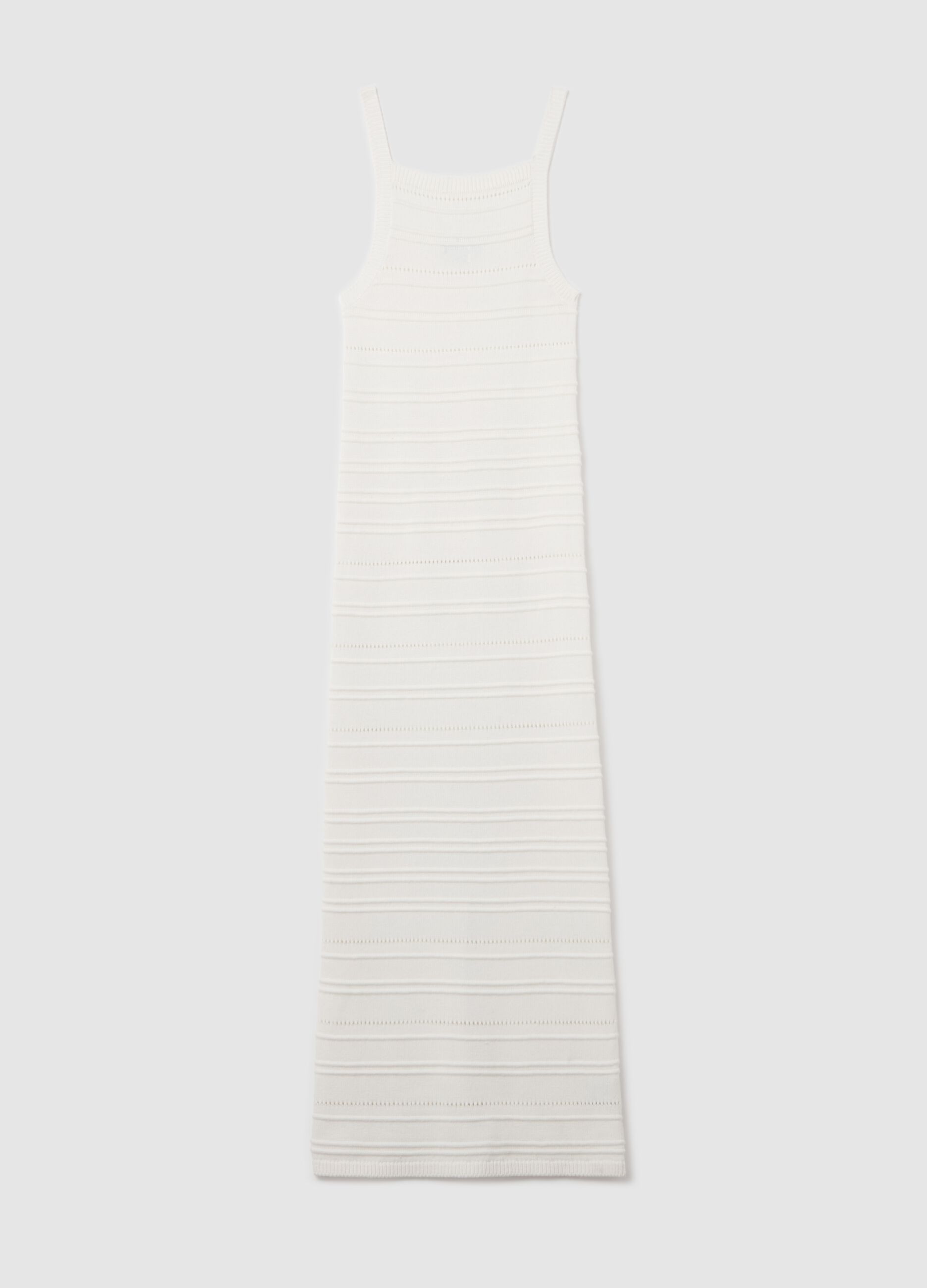 Long sleeveless crochet dress