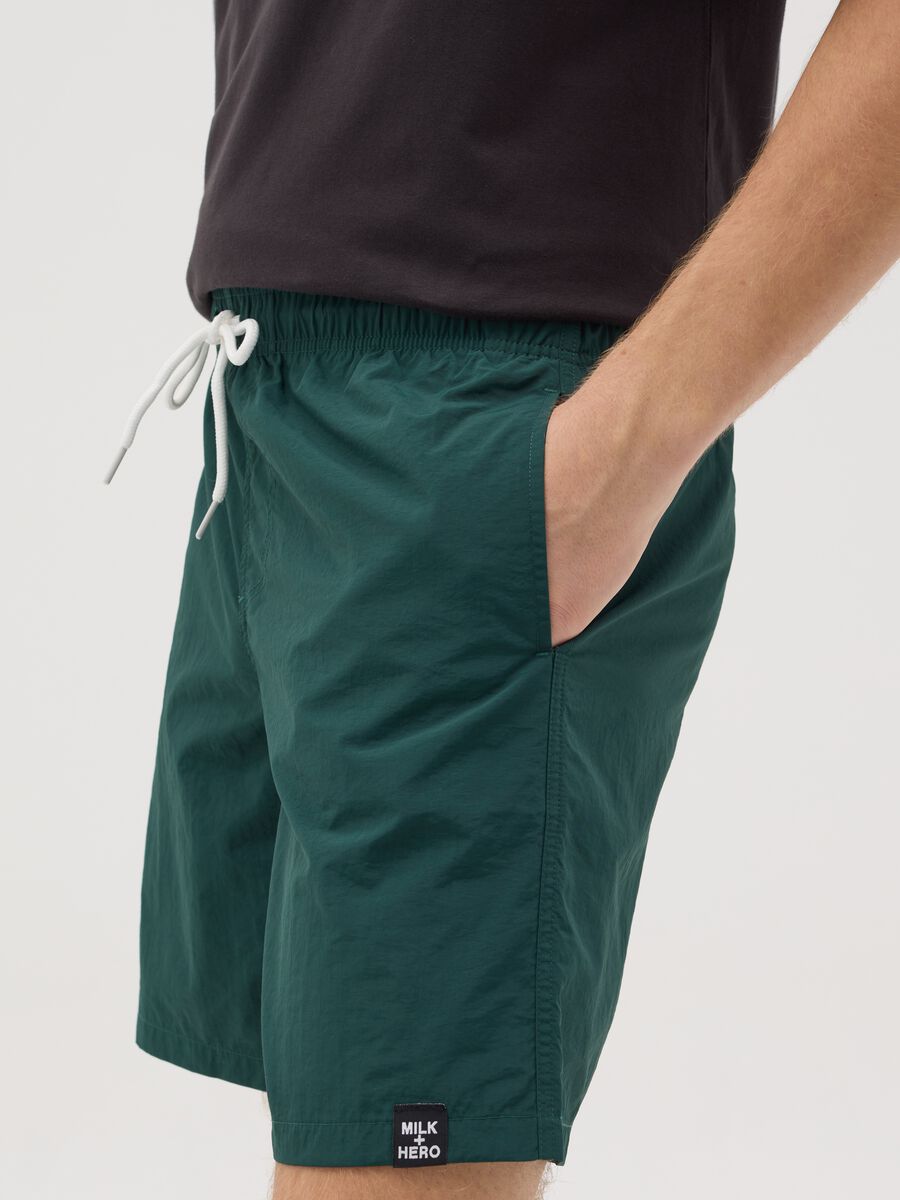 Boxer da uomo verde regular fit con elastico e coulisse_3