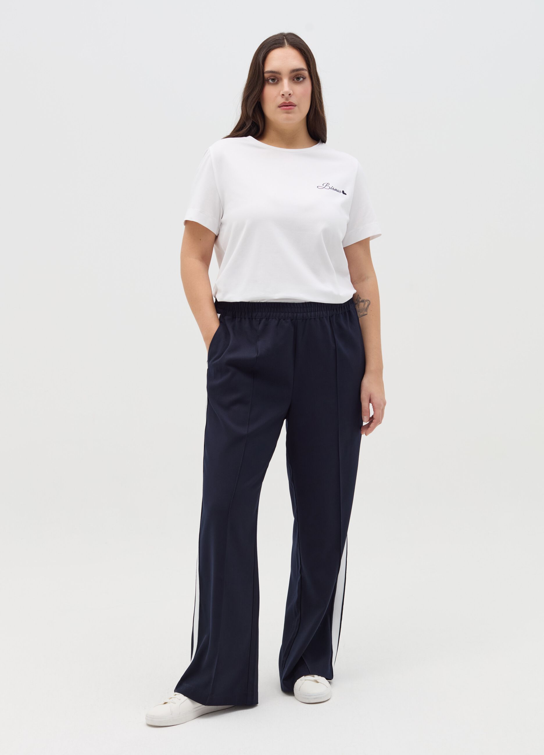 Joggers with side bands
