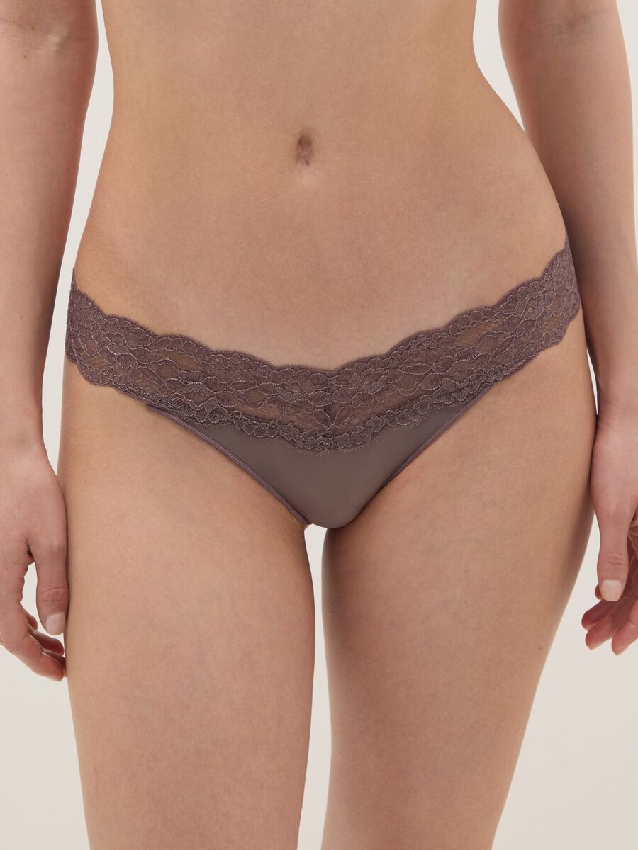 Regular fit brown lace thong_1