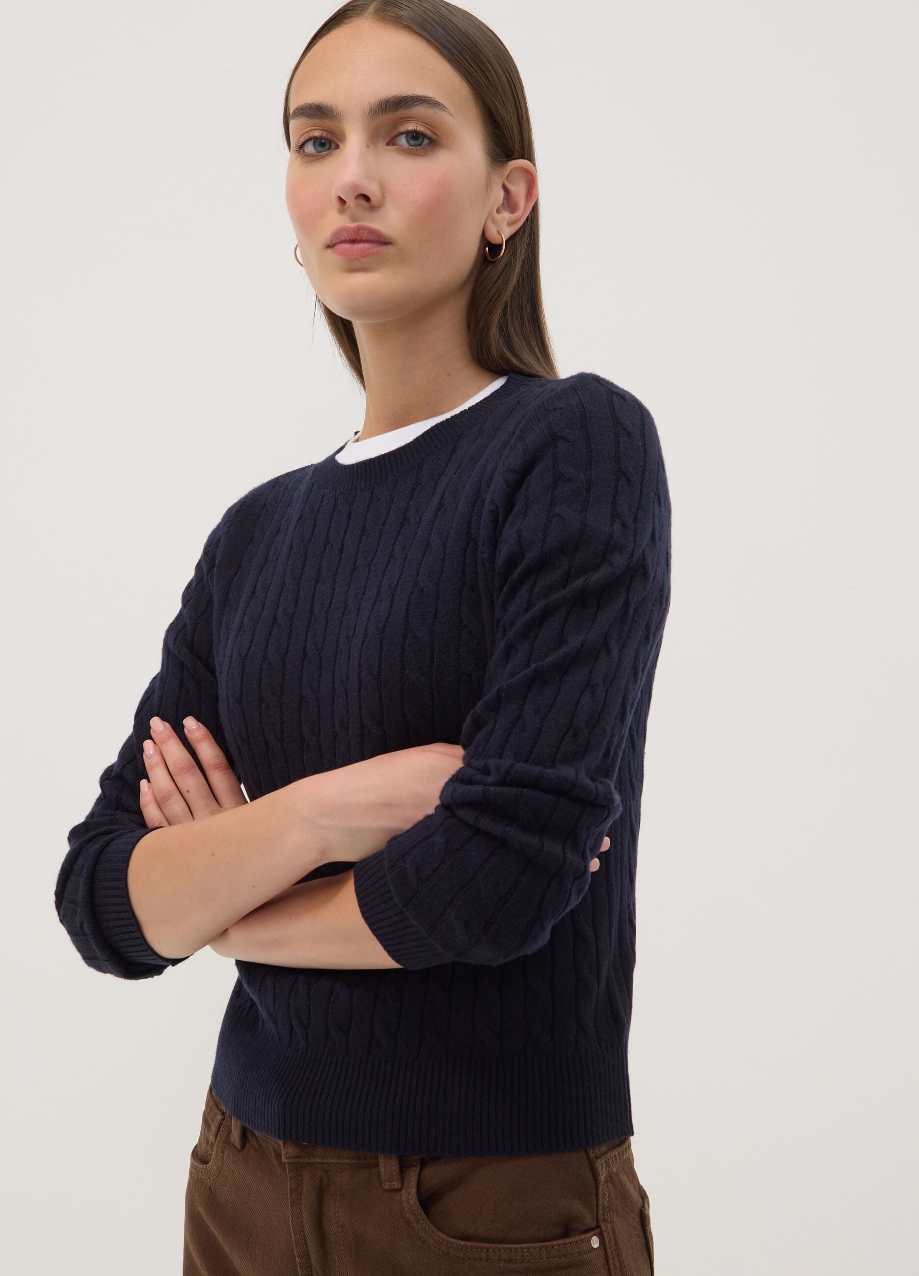 Navy cable-knit crew-neck jumper, regular fit