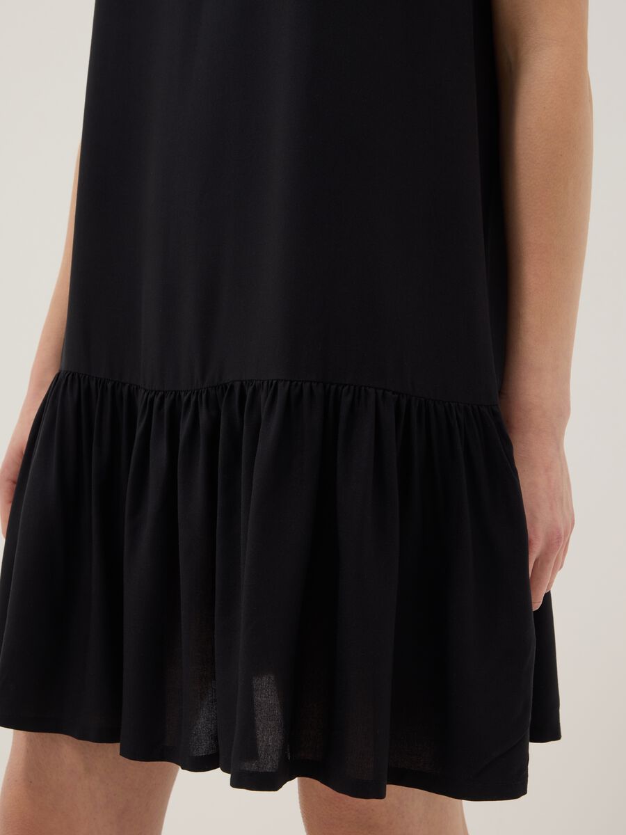 Sleeveless pure viscose black dress, regular fit_3