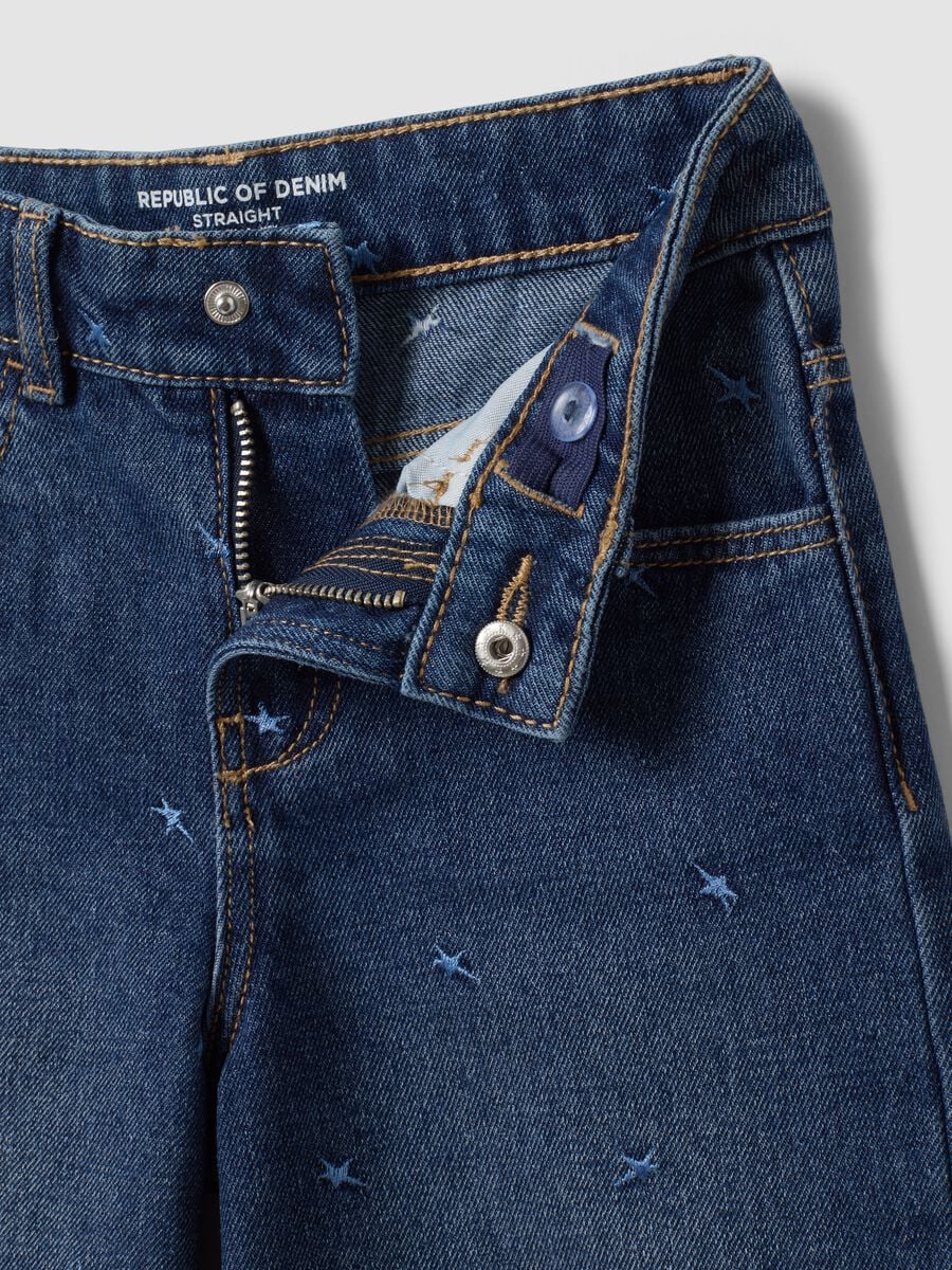Blue cotton-blend jeans with viscose and lyocell, embroidered, for girls_2
