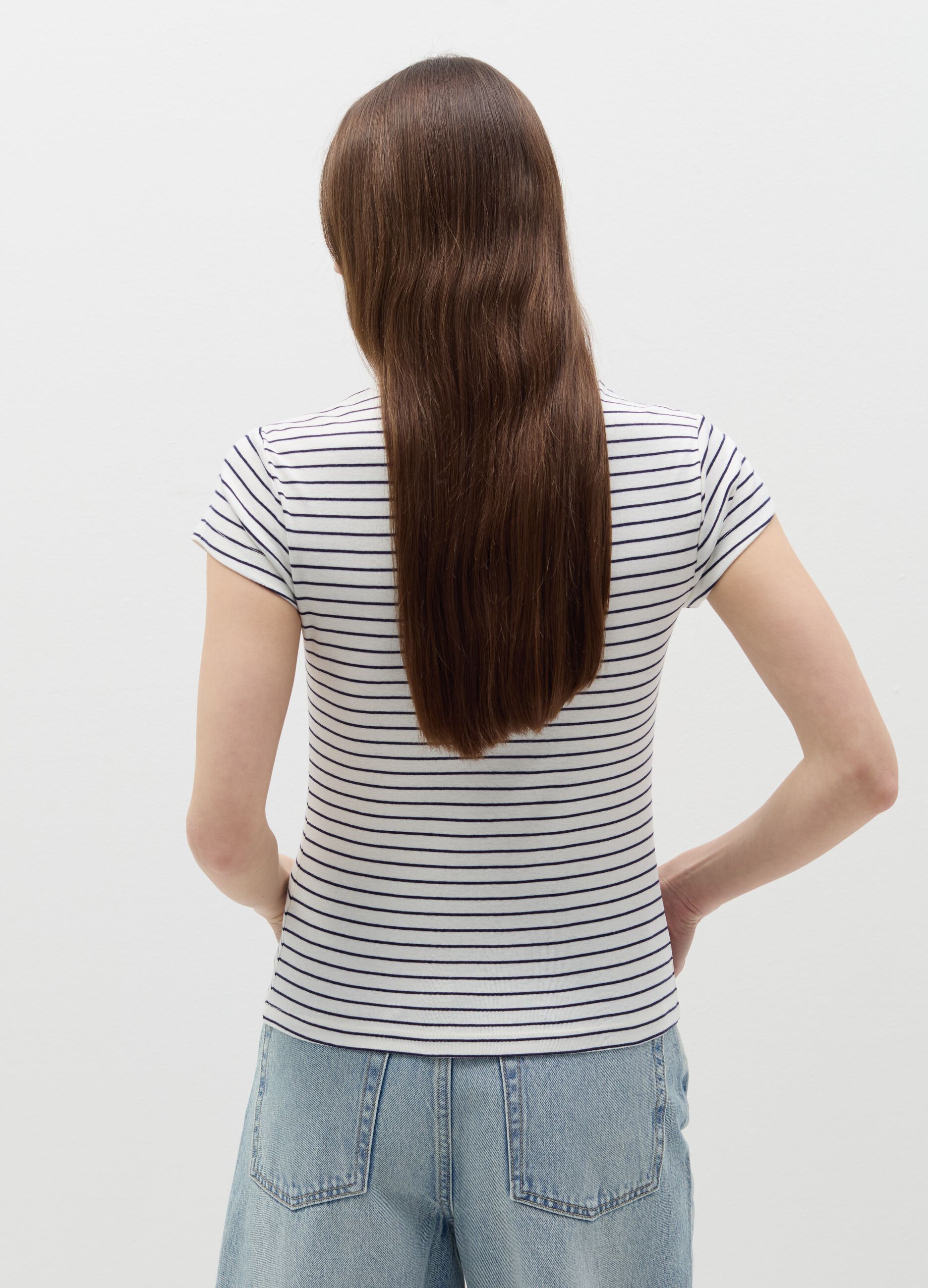 T-shirt girocollo in cotone