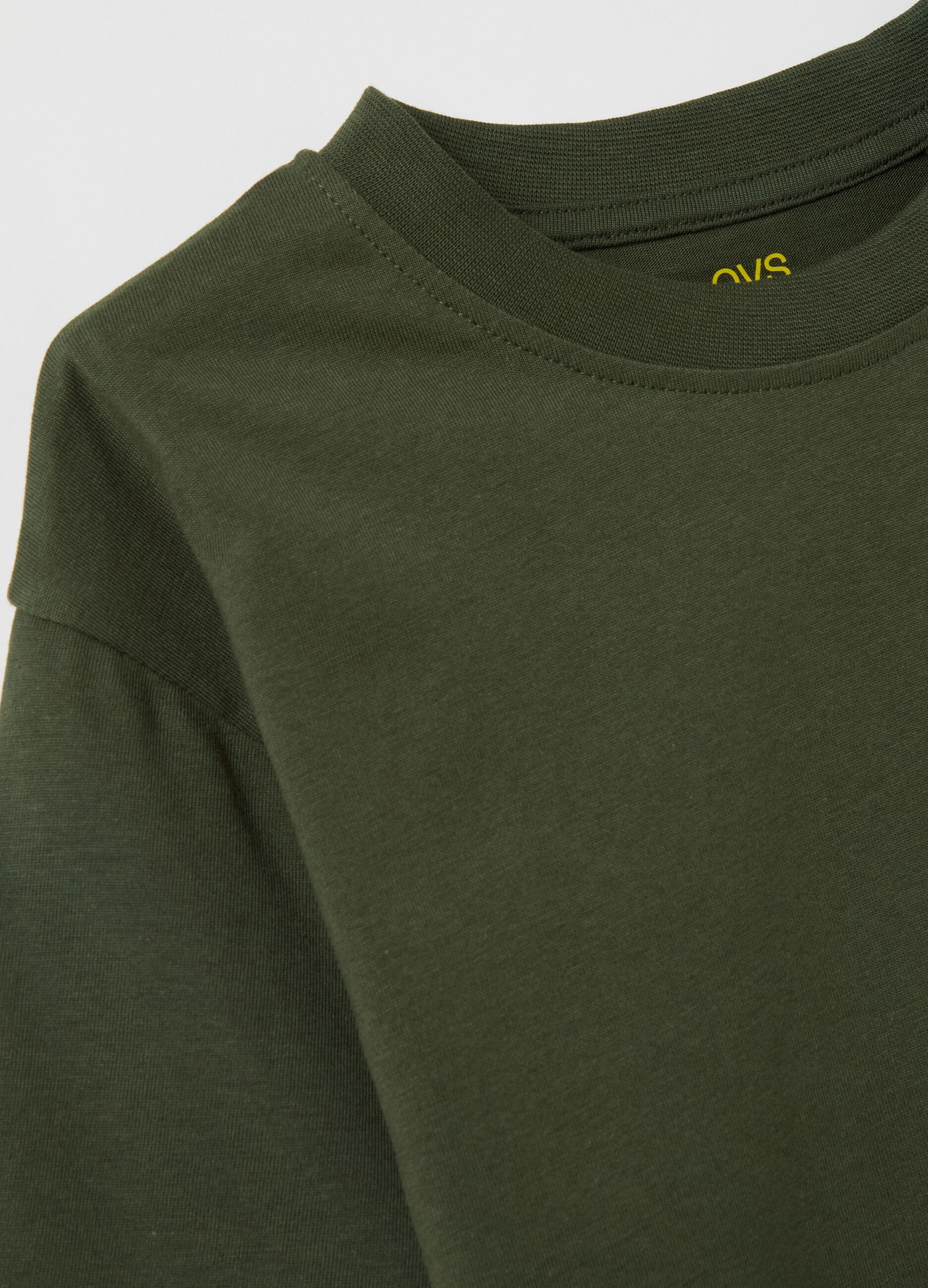 T-shirt in cotone con stampa "Go to your super cool place" 
