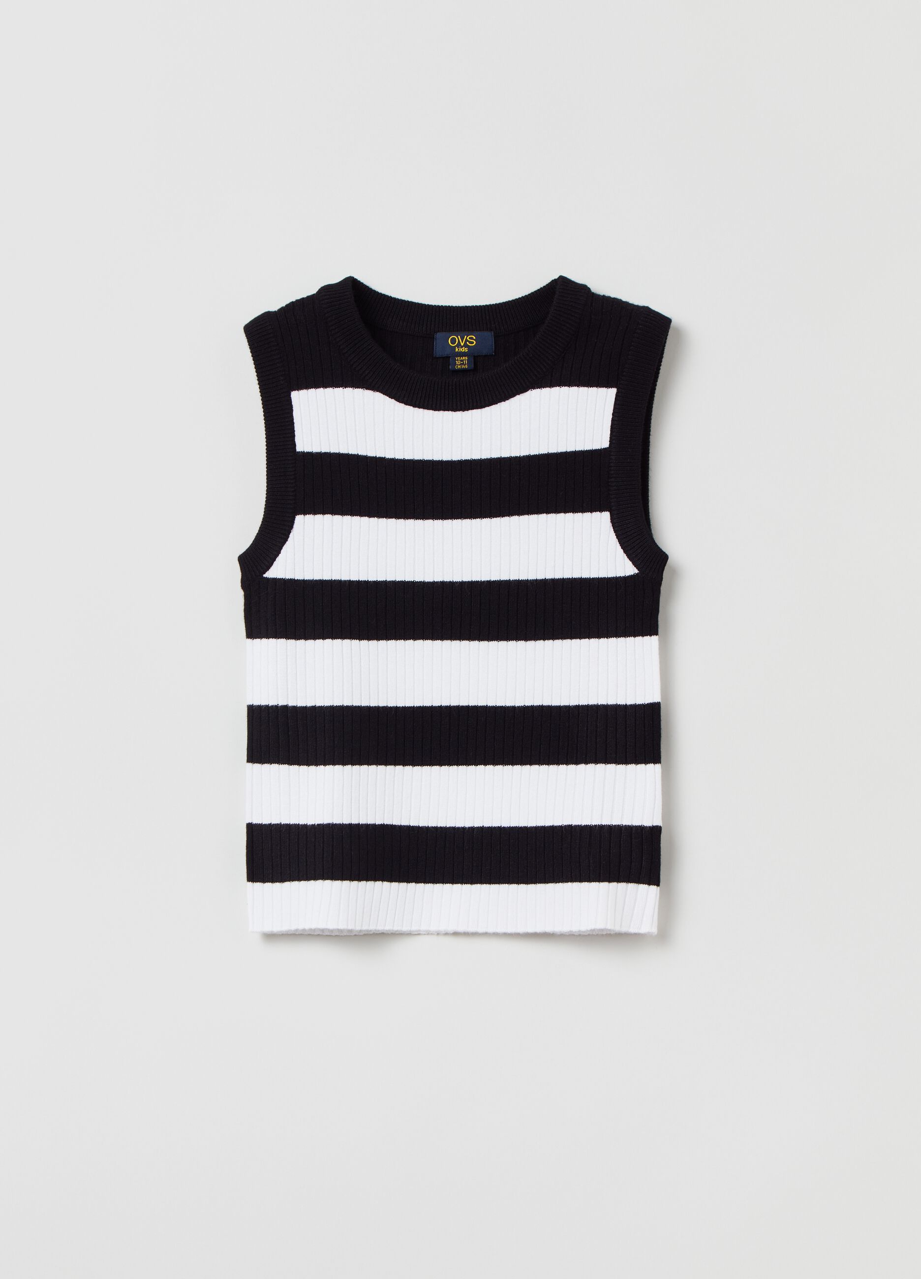 Gilet with stripes