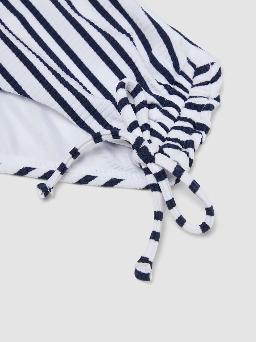 Slip mare blu e bianco in tessuto elasticizzato a righe_1