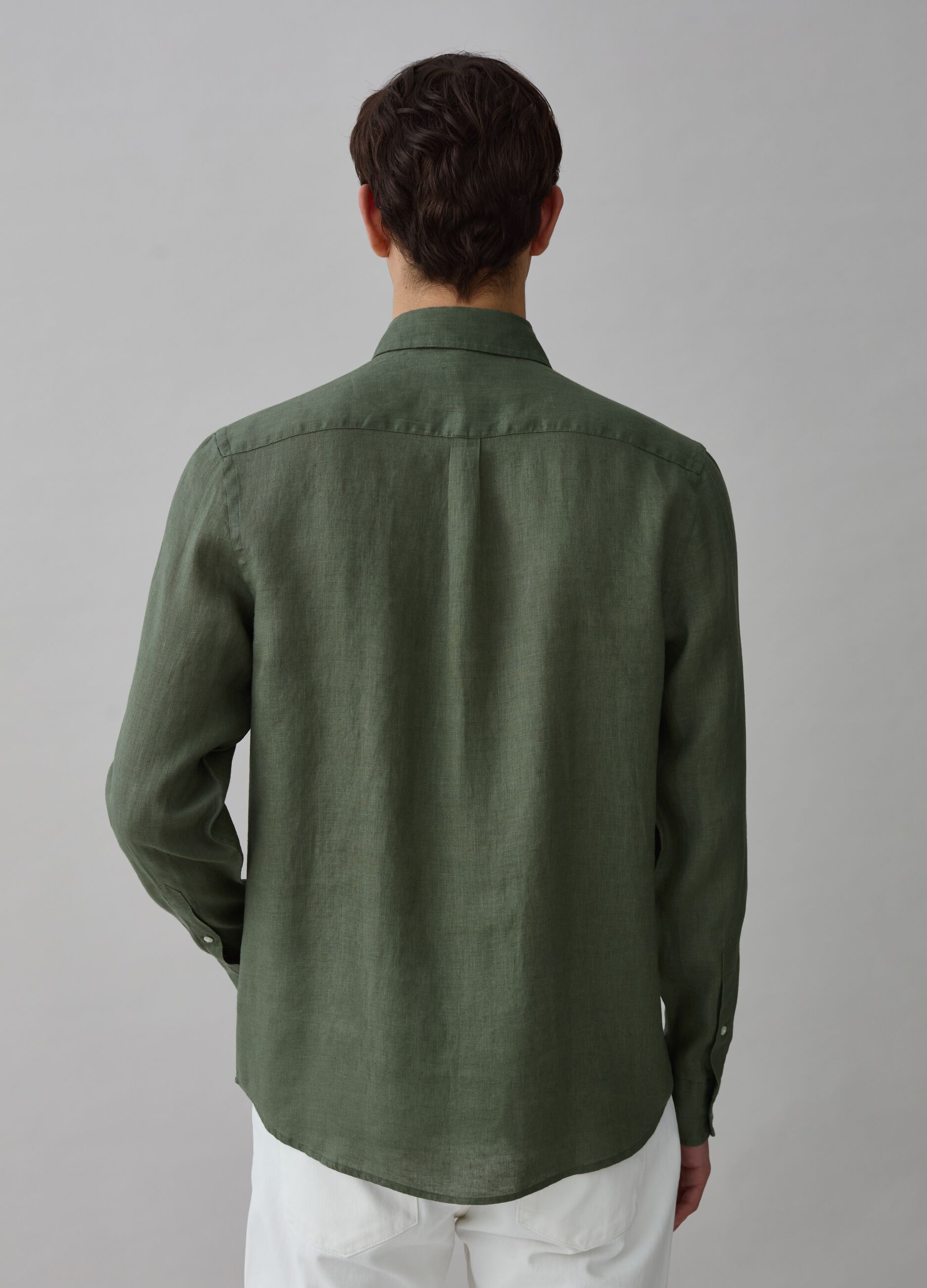 Regular-fit shirt in linen with pocket